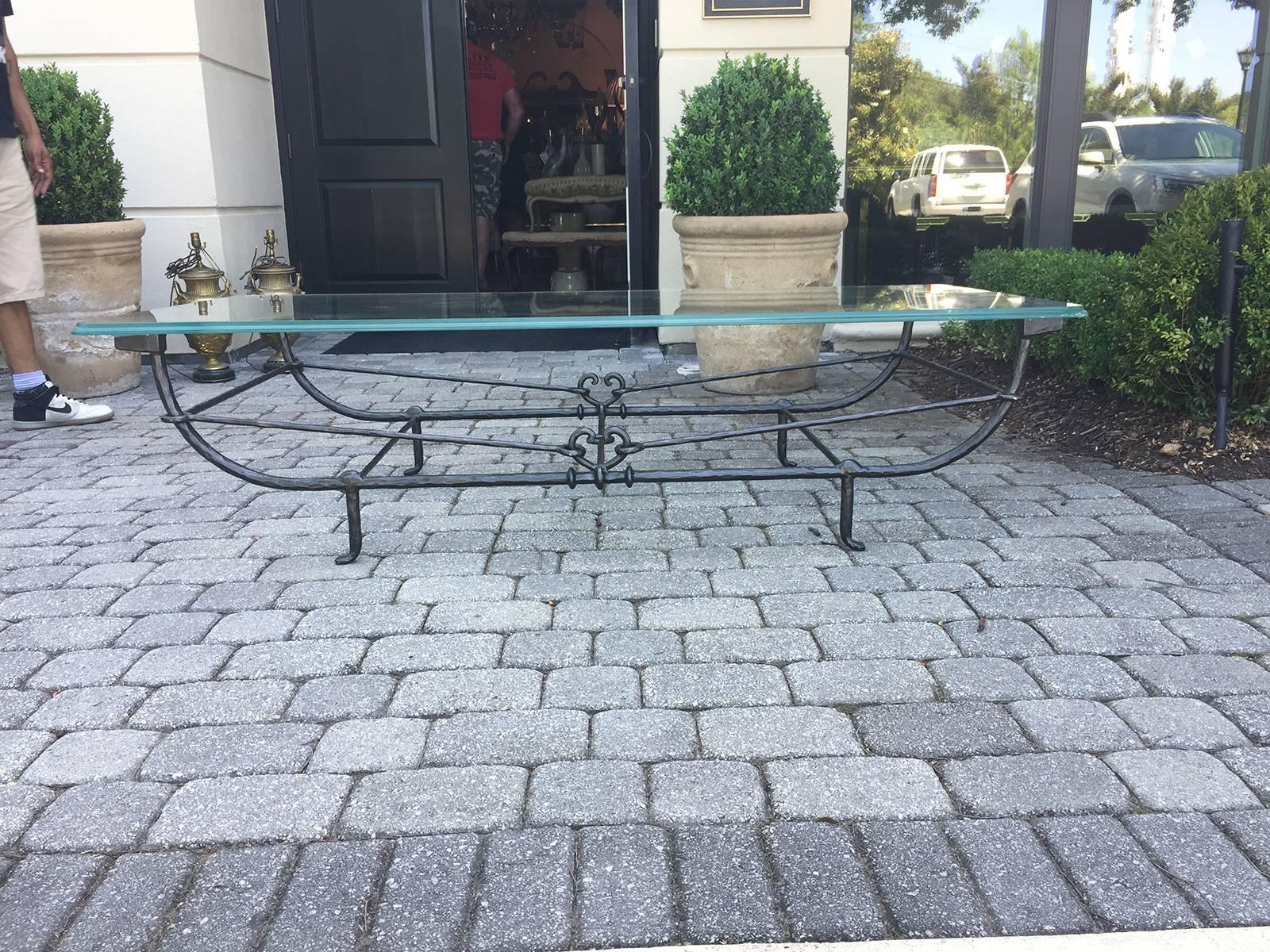 20th Century Hand-Hammered Iron Large Coffee Table in the Style of Giacometti 5