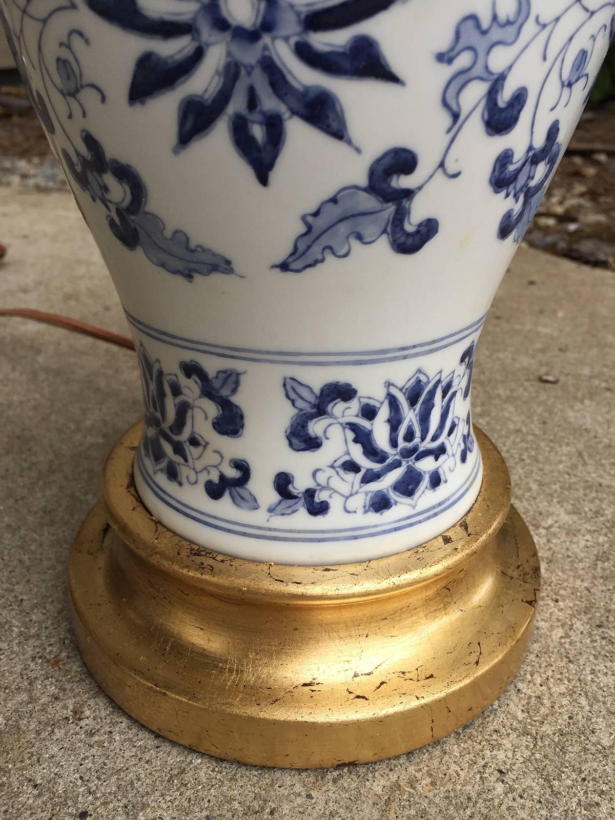 Chinese Blue and White Porcelain Lamp, circa 1860 1