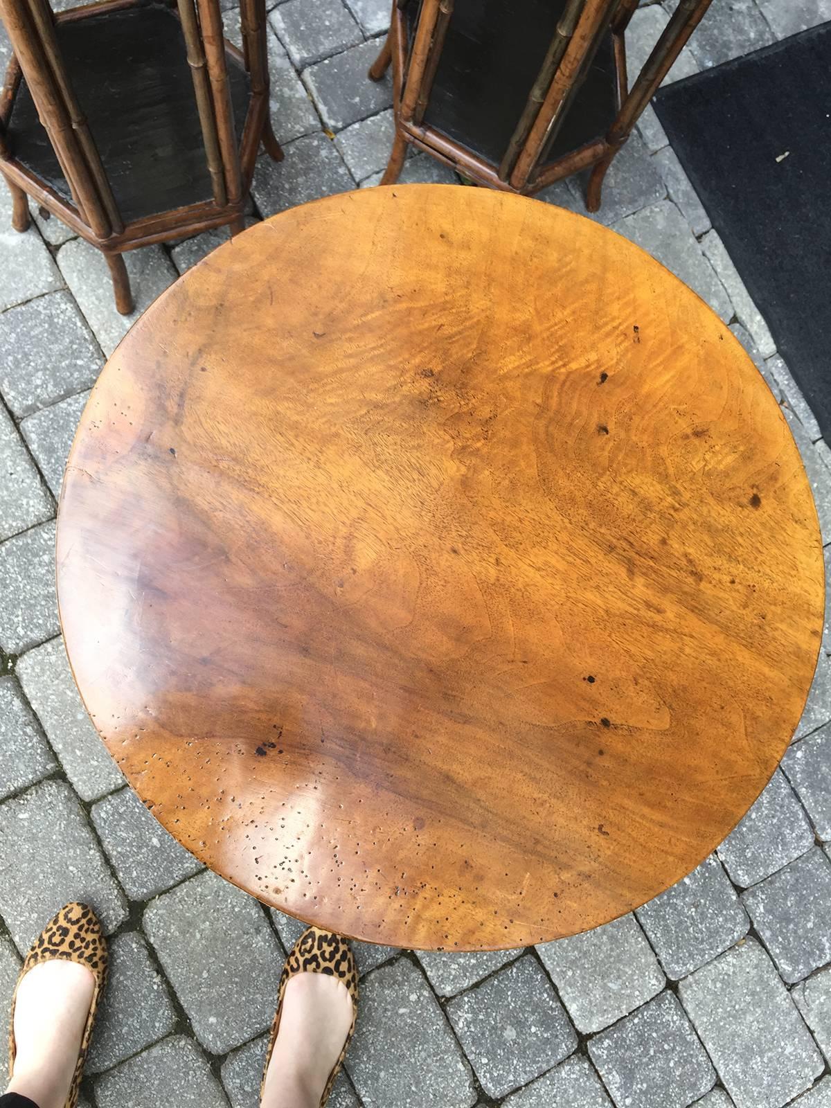 19th Century Neoclassical Biedermeier Table, Figured Walnut In Good Condition In Atlanta, GA
