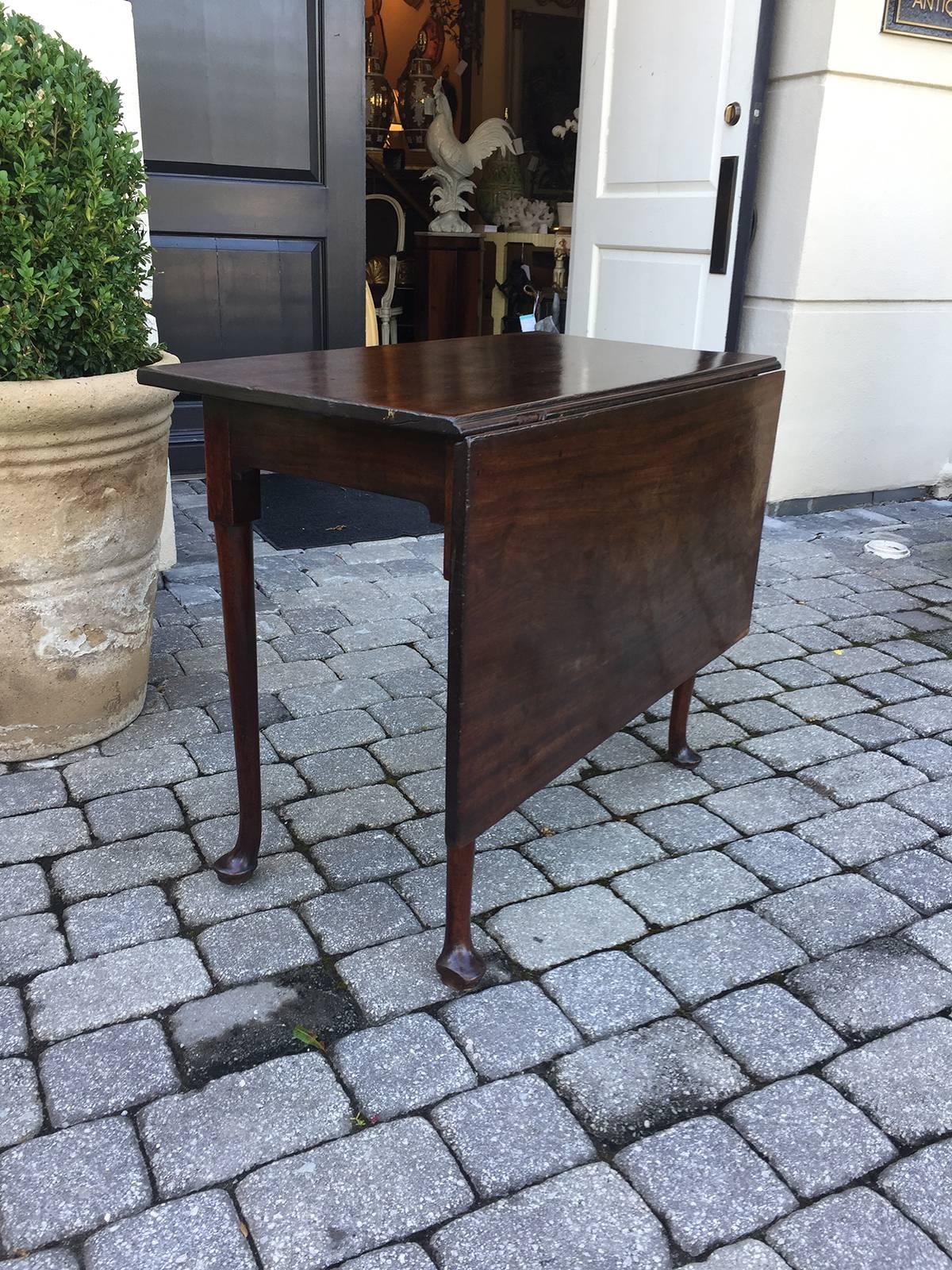 English bedroom table, circa 1765-1793. Rare form, 35.5