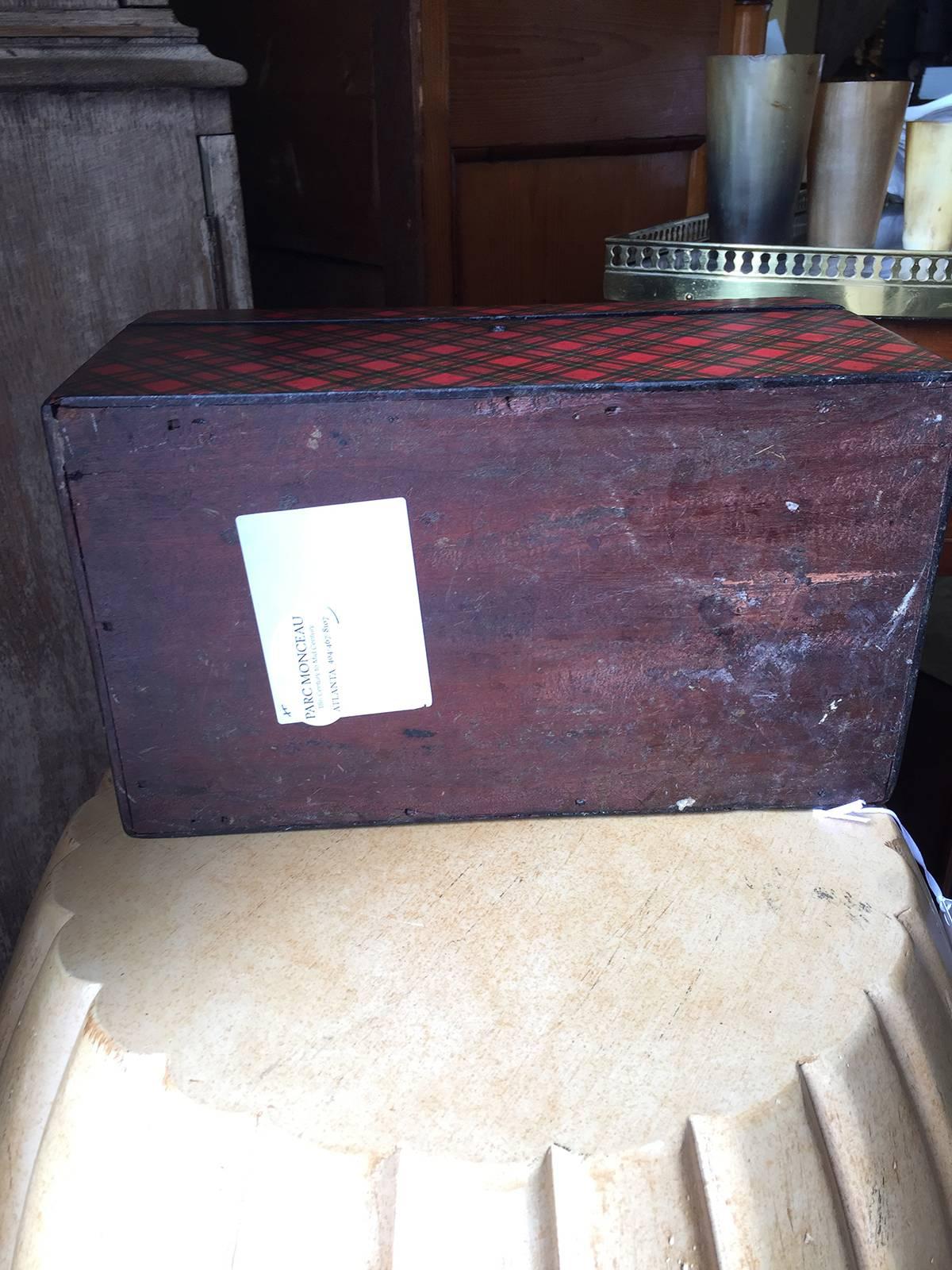 Large 19th Century Scottish Red Tartan Box 3