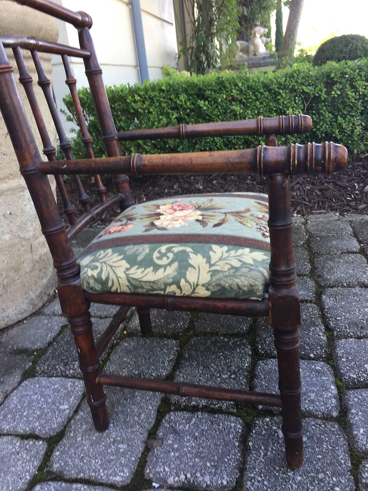 Late 19th-Early 20th Century English Faux Bamboo Childs Chair 1