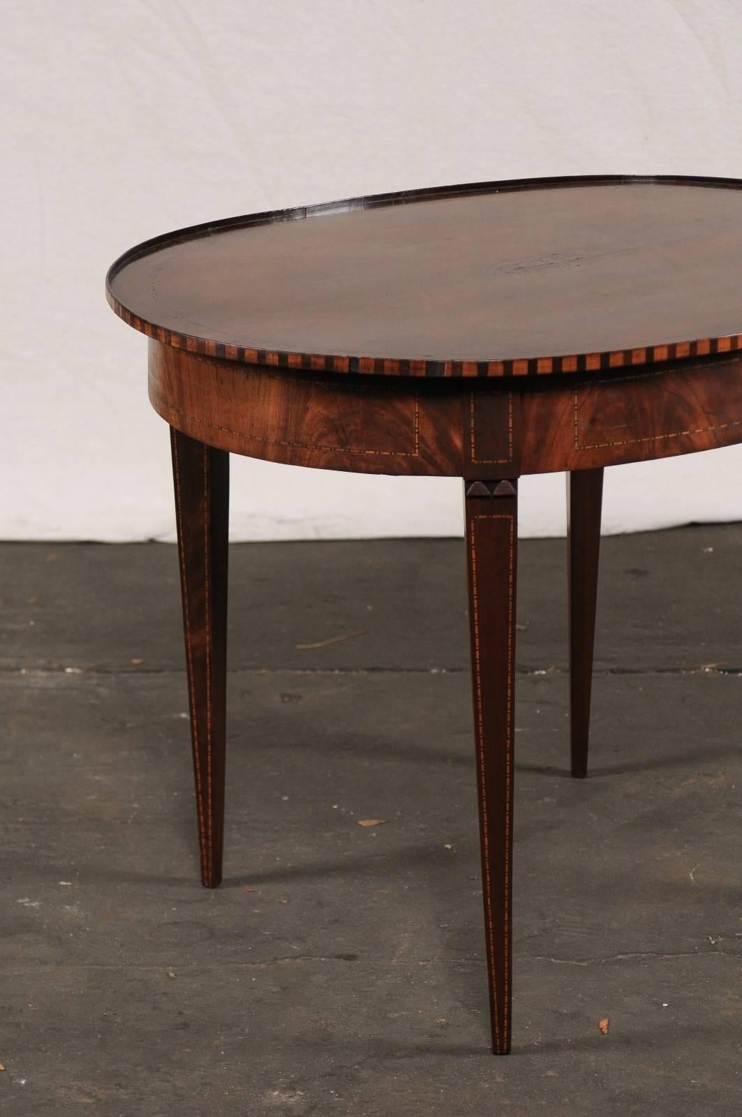Inlay 19th Century Neoclassical Inlaid Mahogany Oval Table