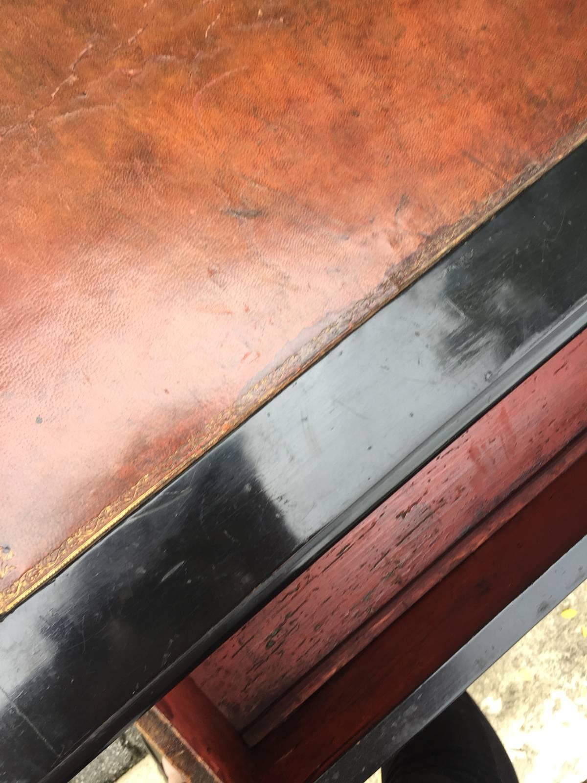 18th-19th Century French Regence Style Ebonized Black Writing Table For Sale 2