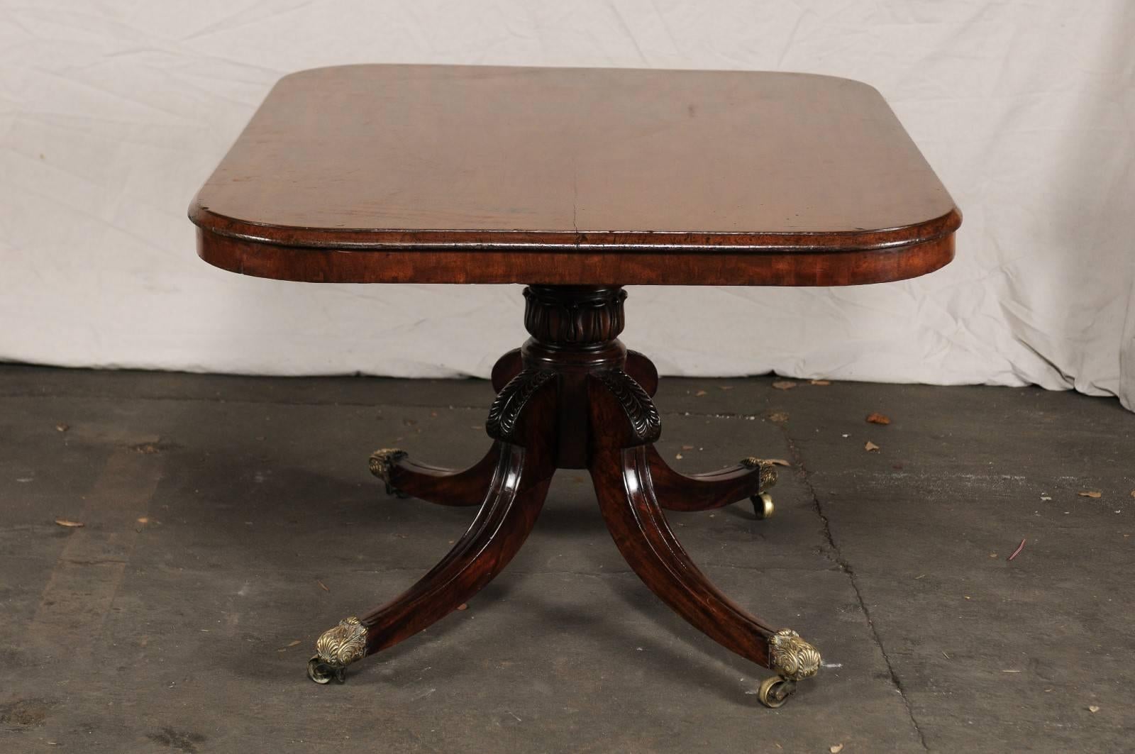 English Regency Mahogany Breakfast Table with Acanthus Leaf Detail, circa 1820 4