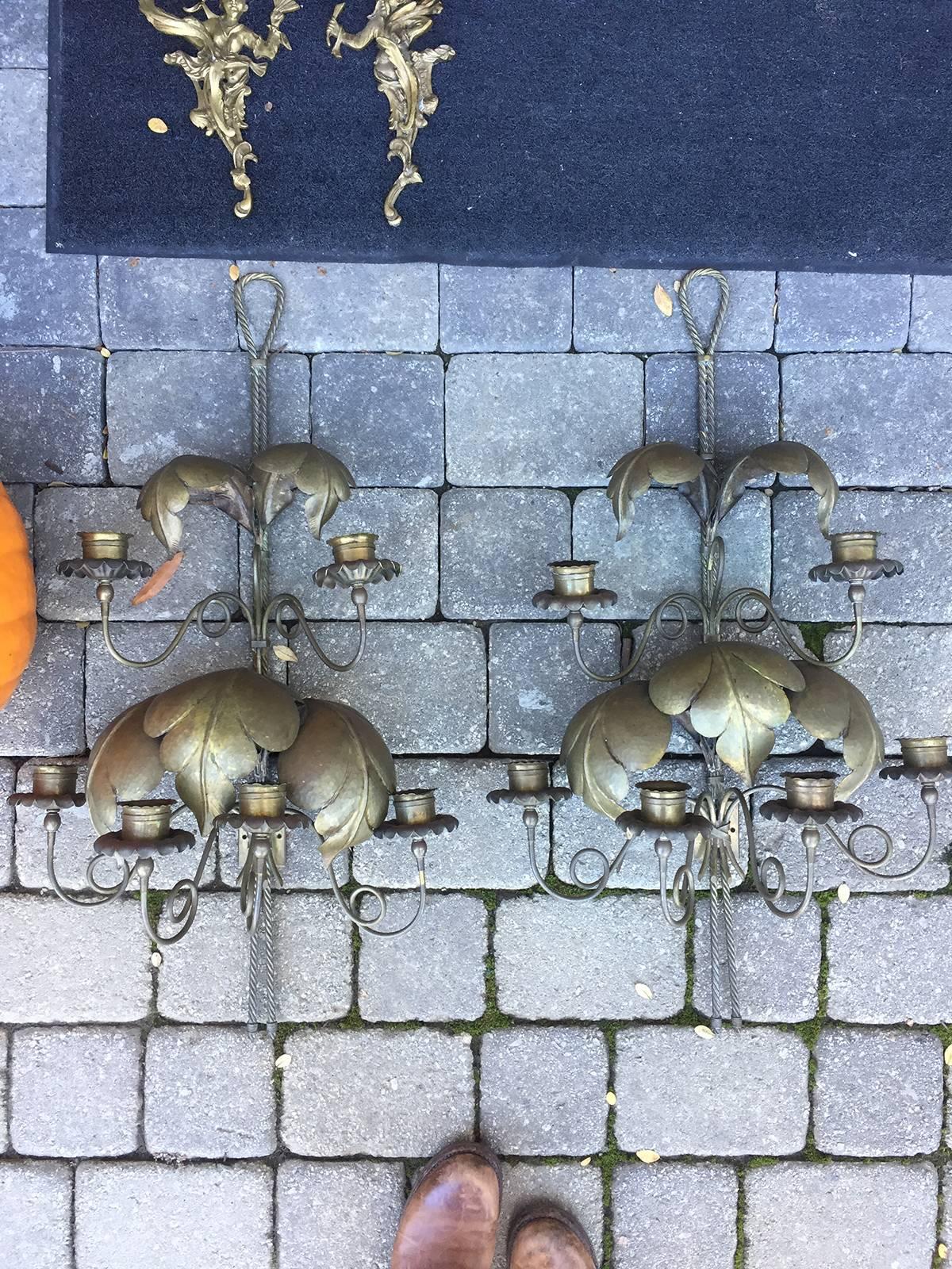 Pair of 1950s-1970s Brass Leaf Sconces For Sale 3