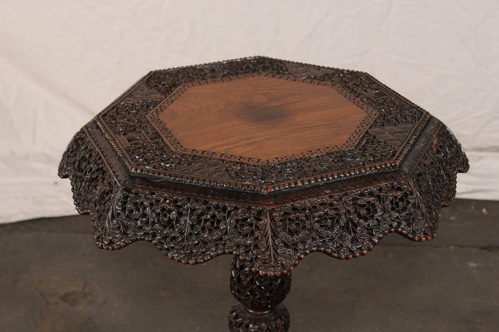 19th Century Intricately Carved Anglo-Indian Table For Sale 2
