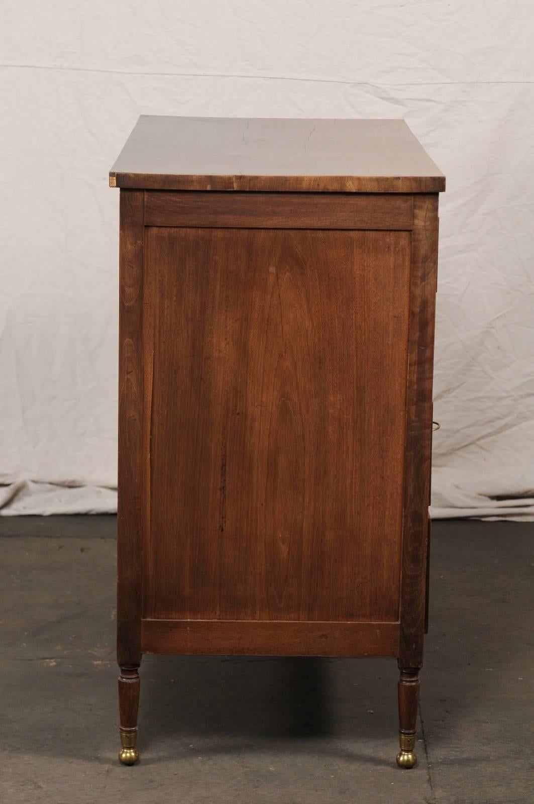 New York Federal Chest of Drawers, circa 1810 3