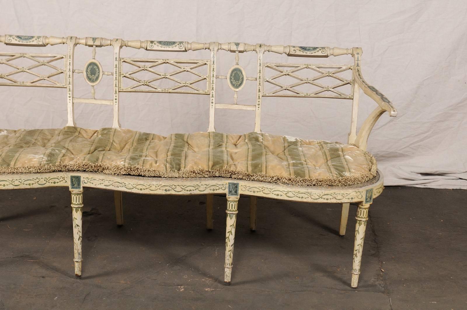 19th Century English Sheraton Painted Decorated and Caned Settee In Good Condition In Atlanta, GA