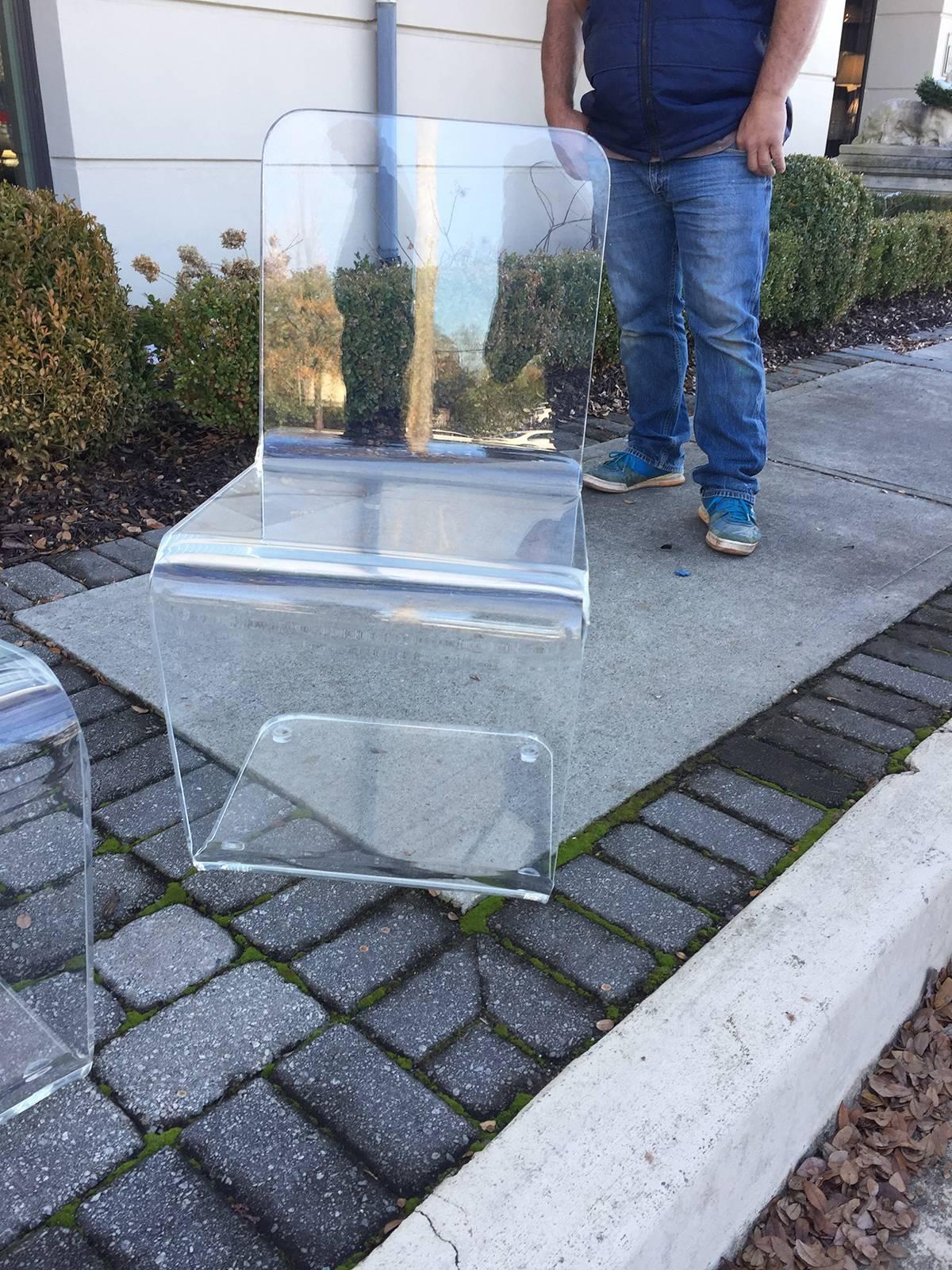 Pair of American Acrylic Zig-Zag Chairs, circa 1970s In Good Condition In Atlanta, GA