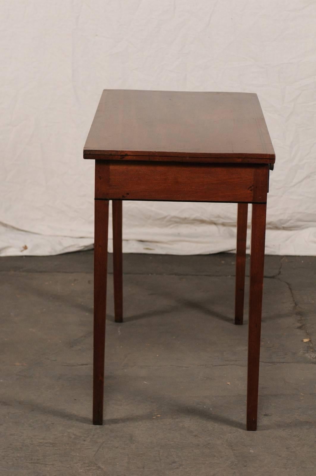 Early 19th Century English Regency Style Mahogany Table with Inlay, One Drawer 6