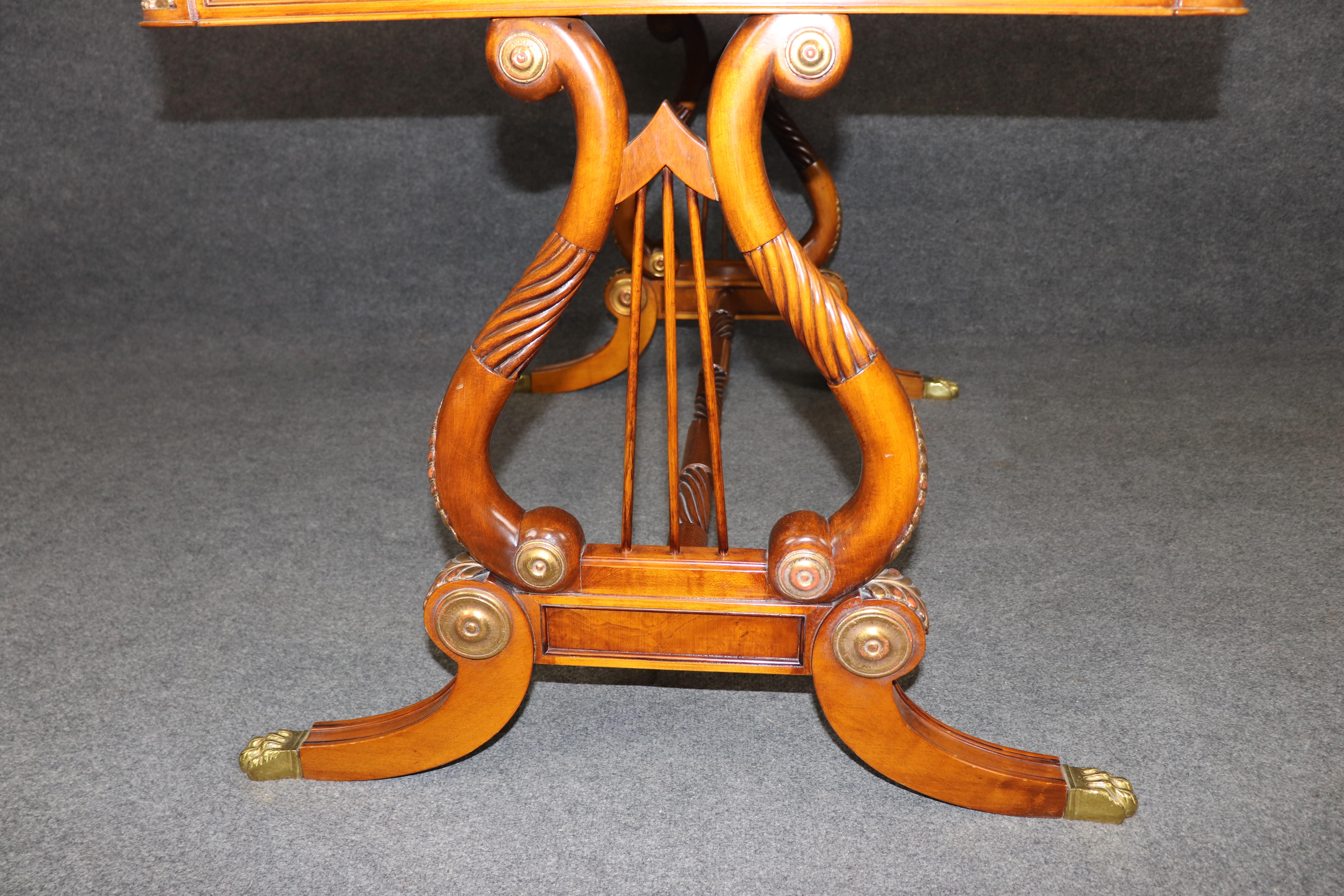 Italian Regency Style Embossed Leather Top Desk im Angebot 6