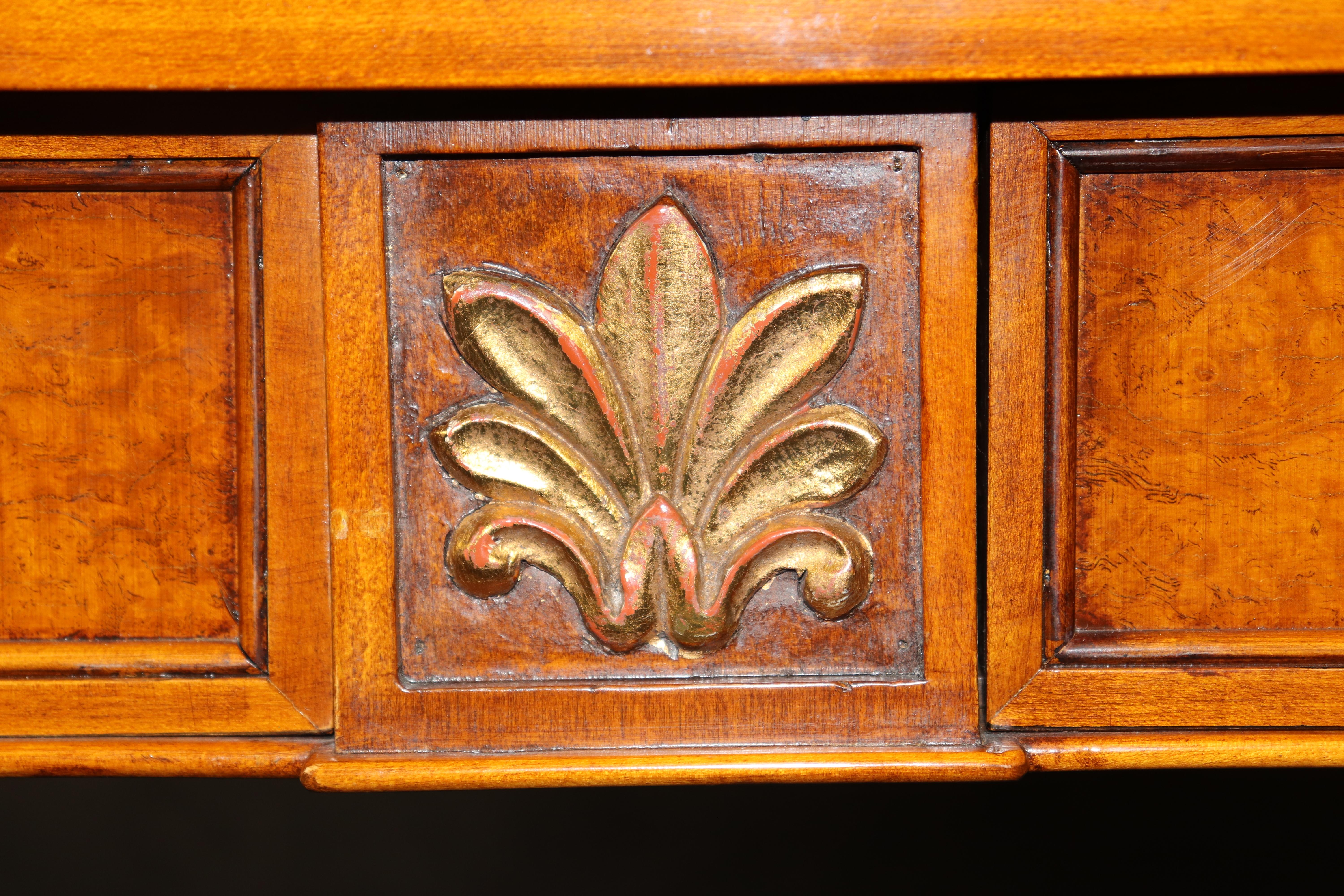 Italian Regency Style Embossed Leather Top Desk im Angebot 3