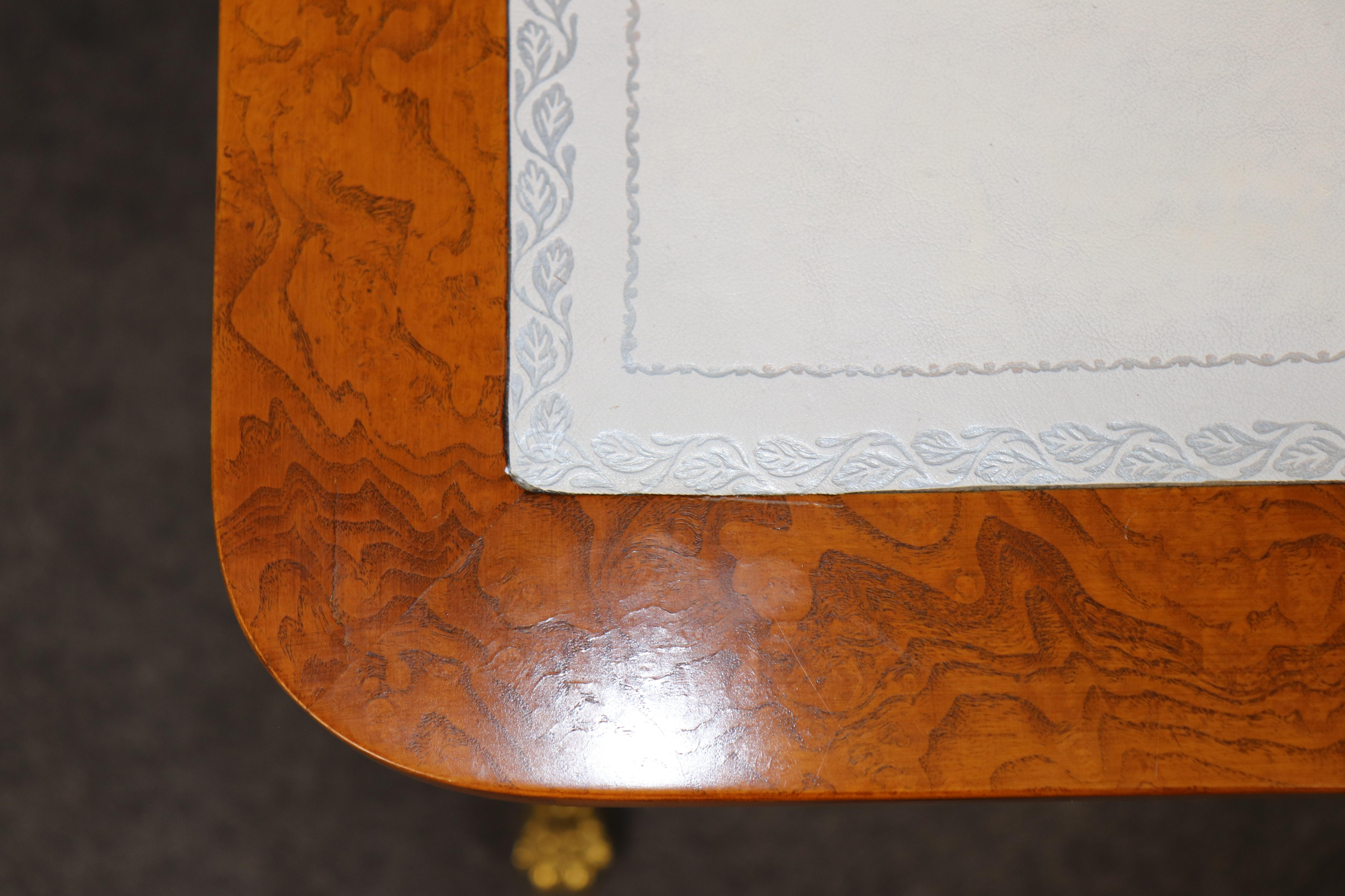 Italian Regency Style Embossed Leather Top Desk im Angebot 11