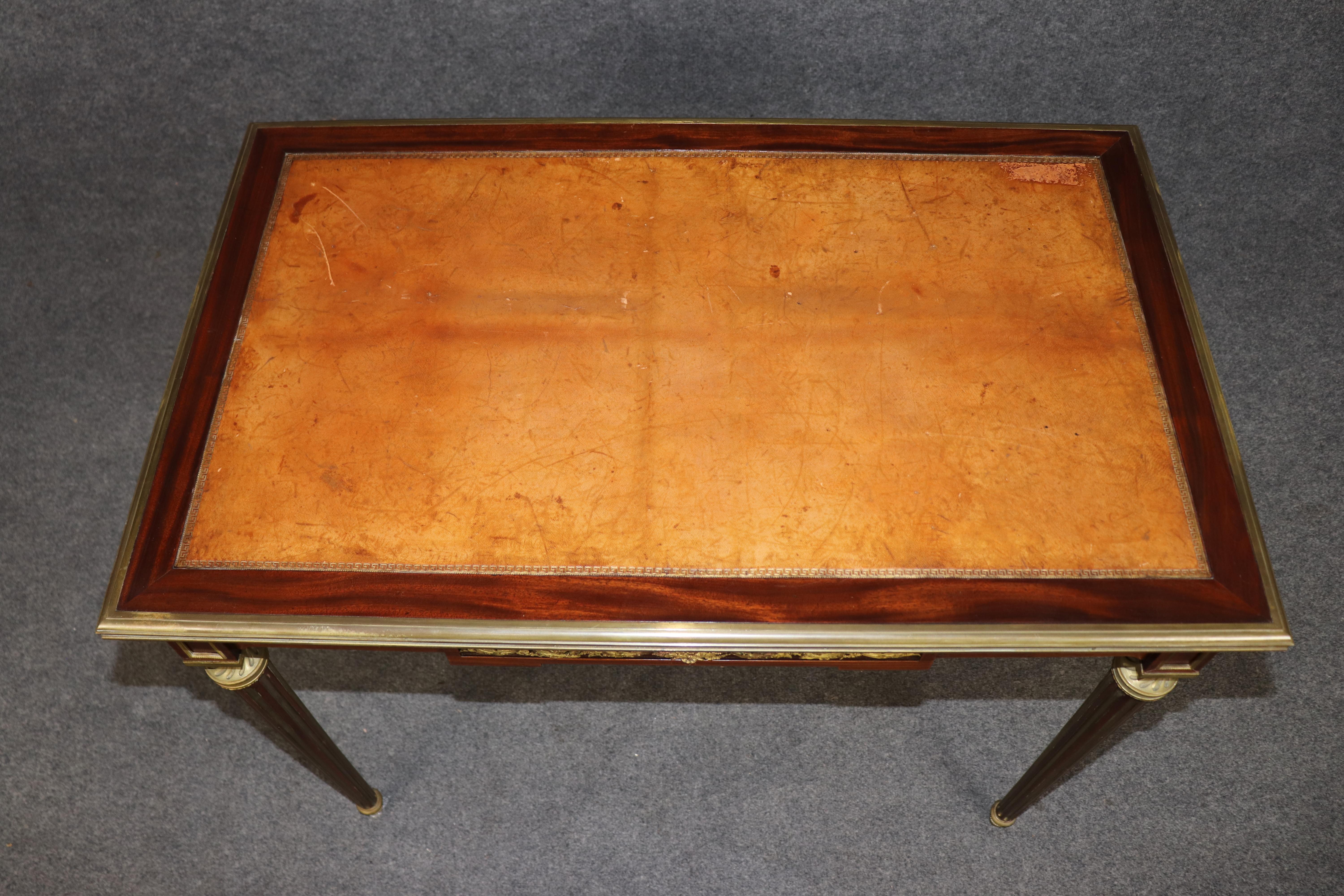 Ferro di Berlino Tavolo da gioco francese del XIX secolo in stile Louis XVI montato in bronzo di Paul Sormani in vendita
