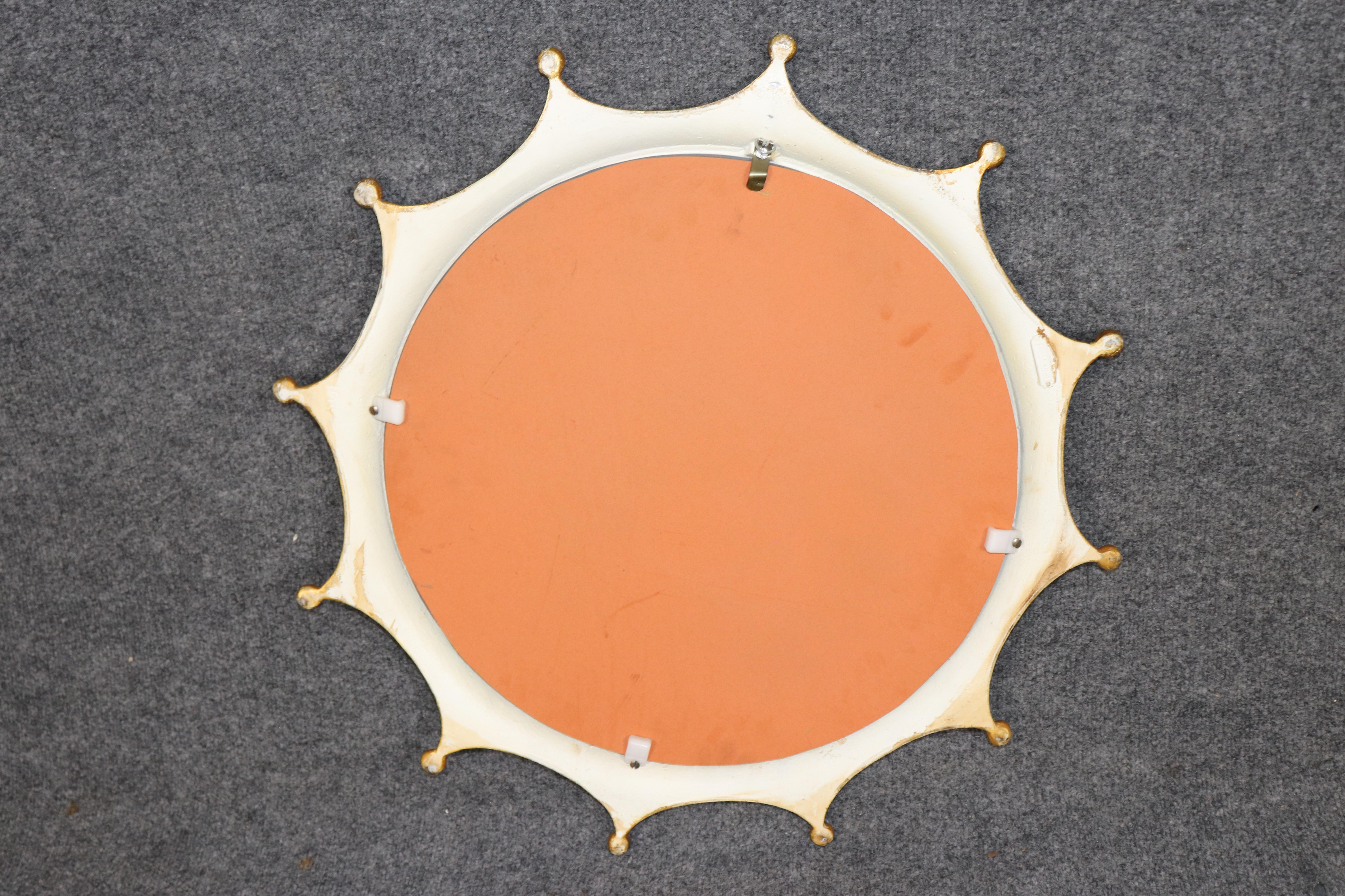 Mid-Century moderno Specchio di metà secolo Palladio Italia Crown Sunburst Design in vendita