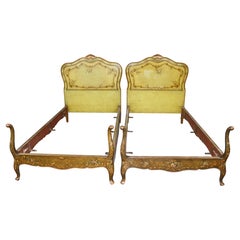 Pair of Antique Italian Venetian Paiont Decorated Green Twin Beds C. 1920's