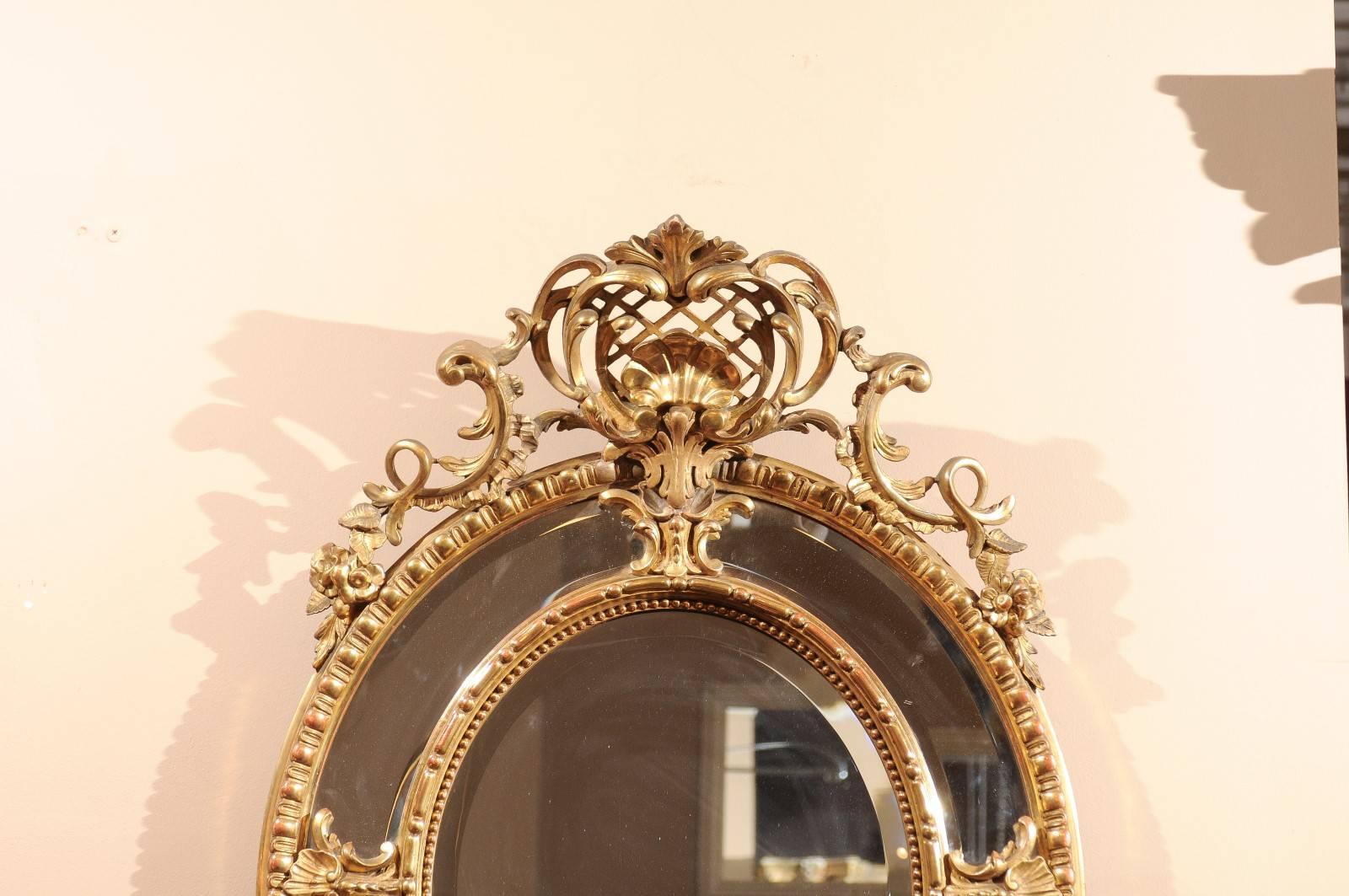 French 19th Century Carved Gold Leaf Mirror In Excellent Condition In Chamblee, GA