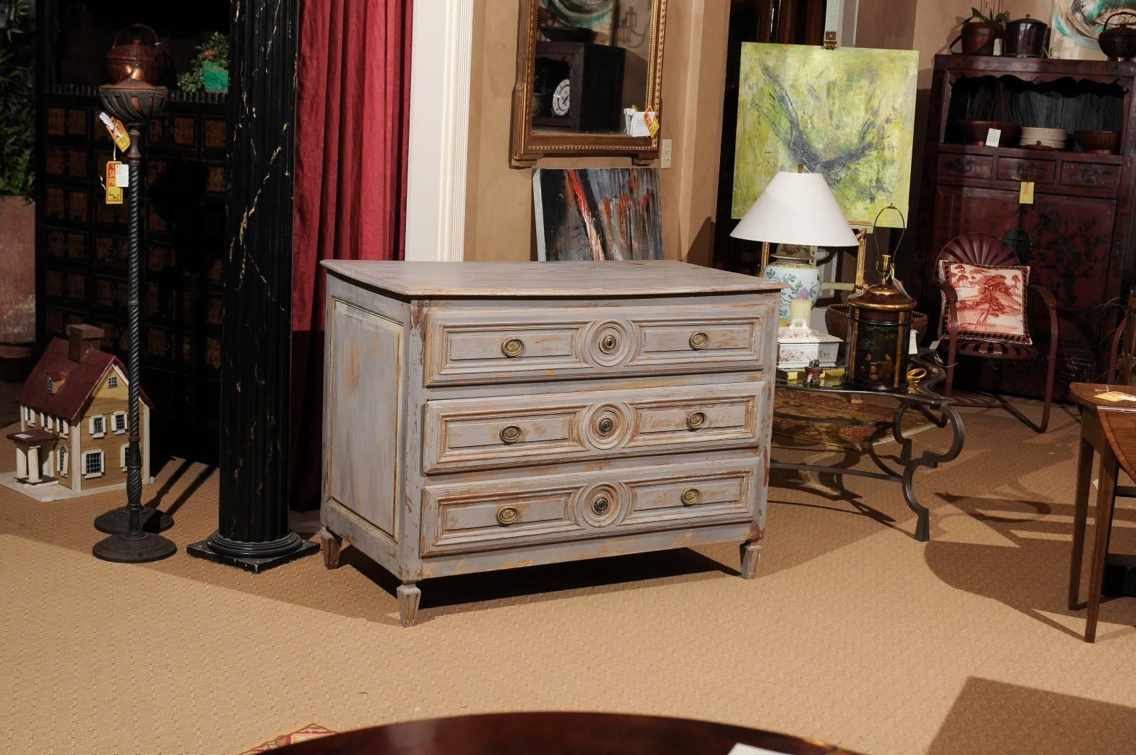 Large French, Louis XVI Commode In Excellent Condition In Chamblee, GA