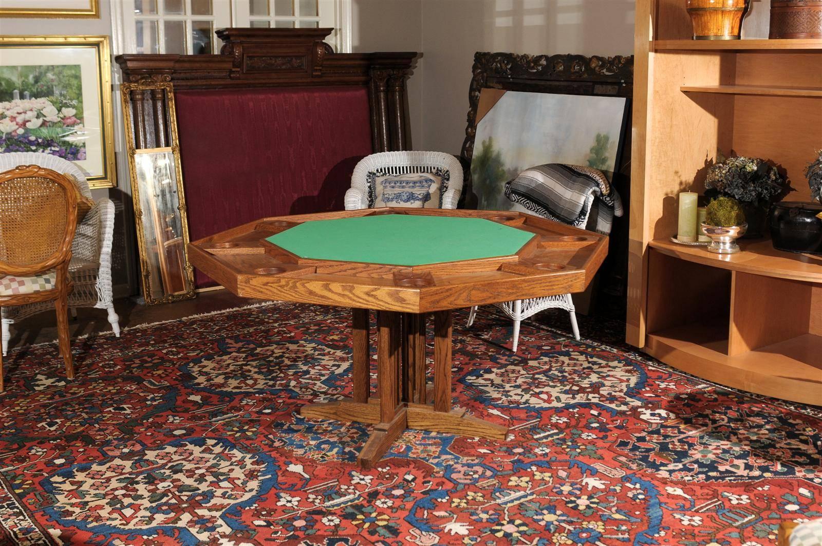 A very nice table for 8 for the poker lover. Green felt top is in good condition