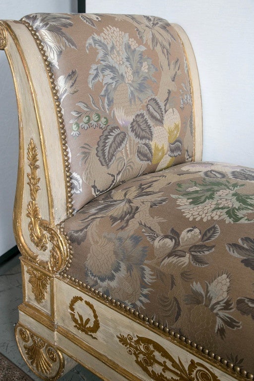 19th Century French Empire Painted and Gilt Settee For Sale 3