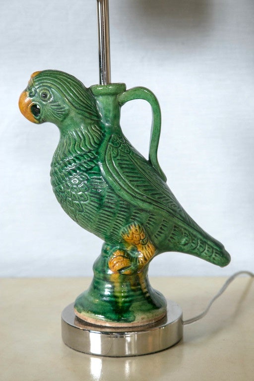 Pair of Vintage Parrot Lamps In Excellent Condition In Stamford, CT