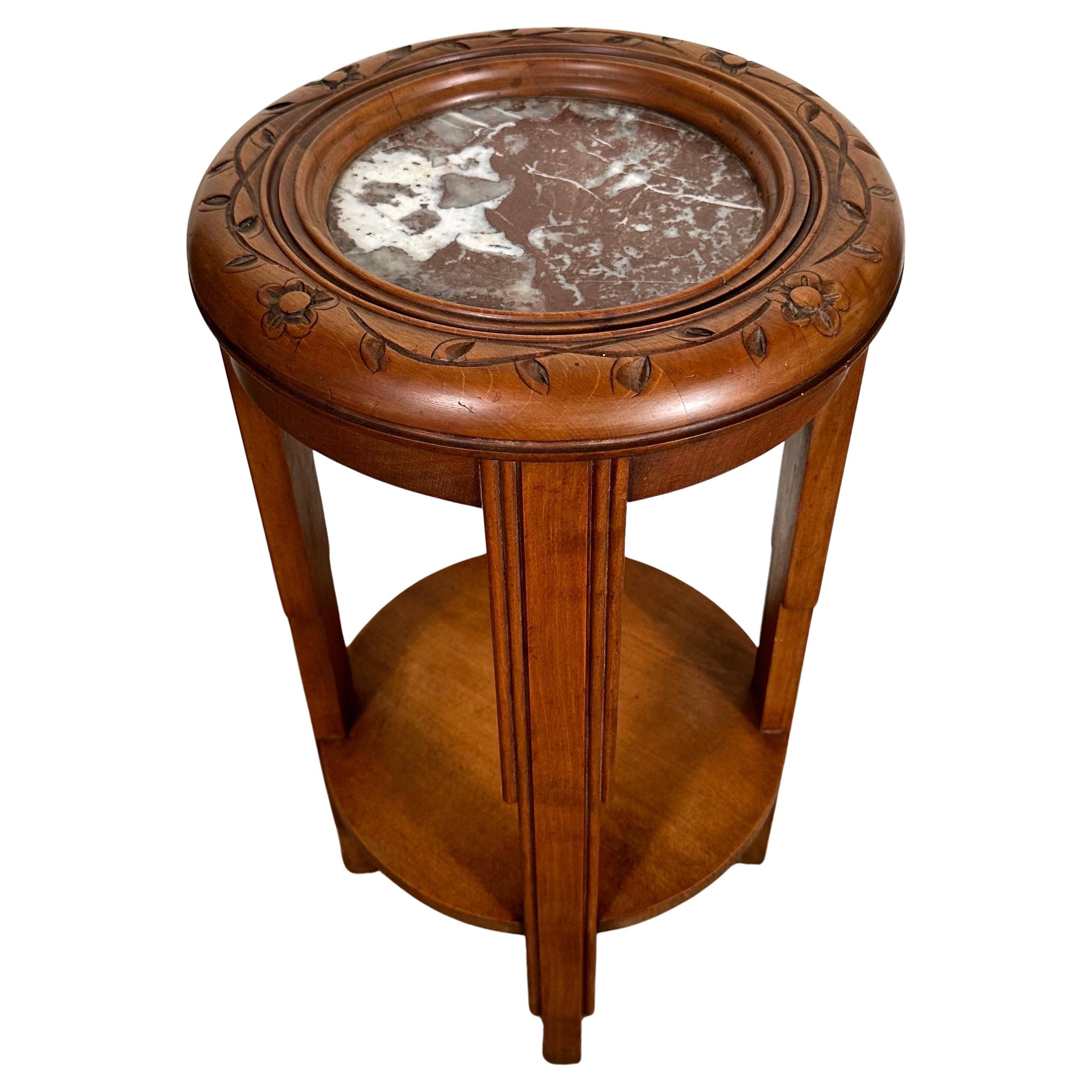 Table Art déco ronde avec marbre rouge foncé et fleurs sculptées à la main en vente