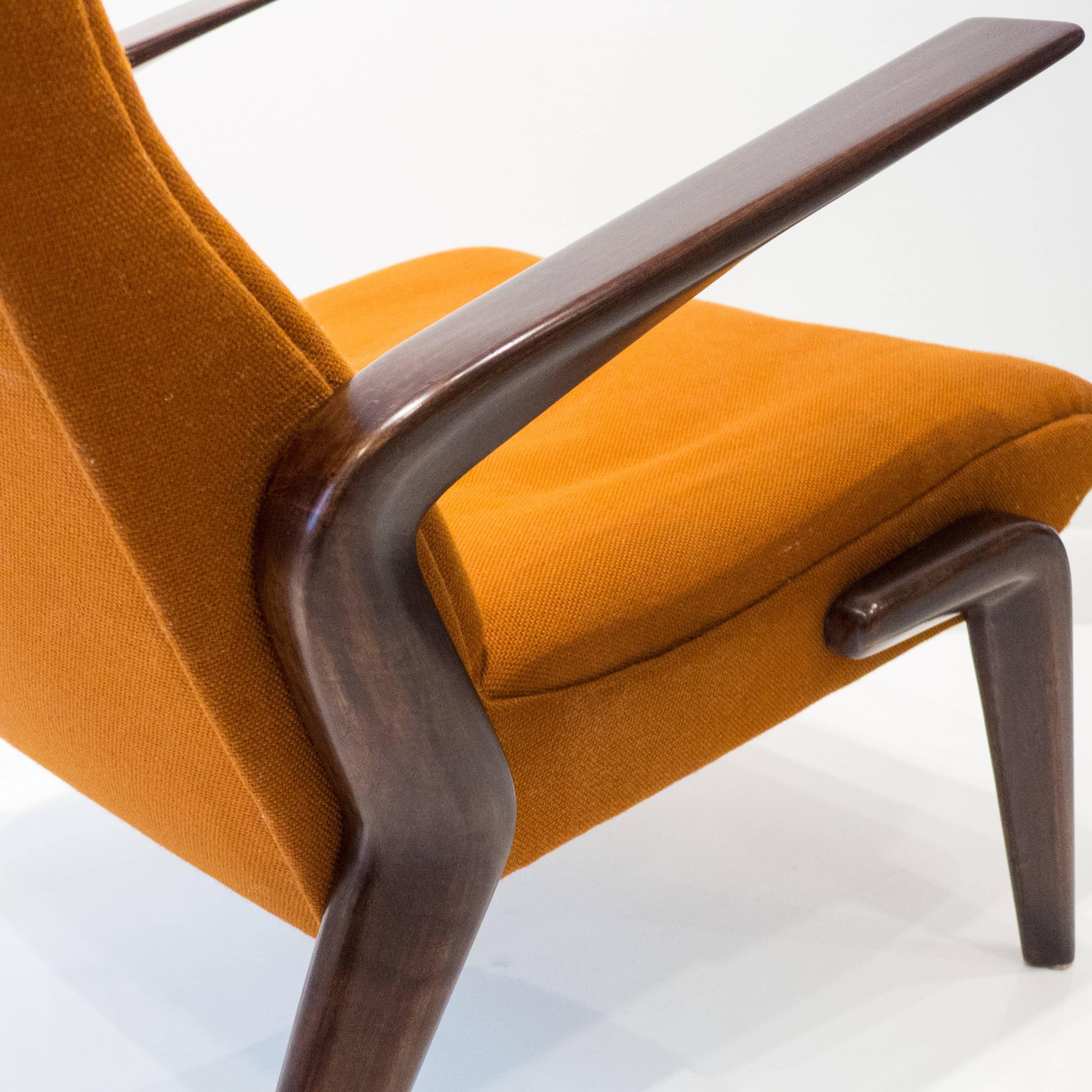 Fabric Osvaldo Borsani P71 Lounge Chair