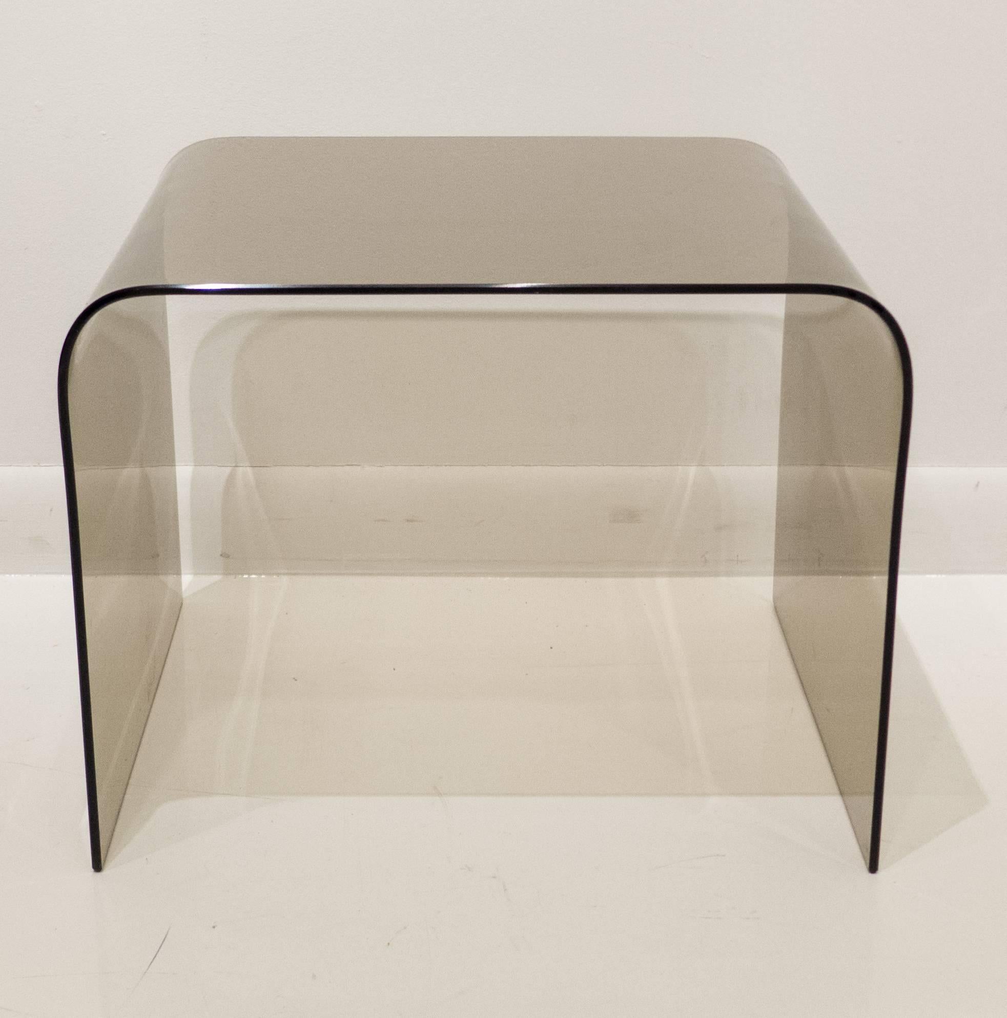 Pair of Pace Collection Glass Side Tables In Good Condition In New York, NY