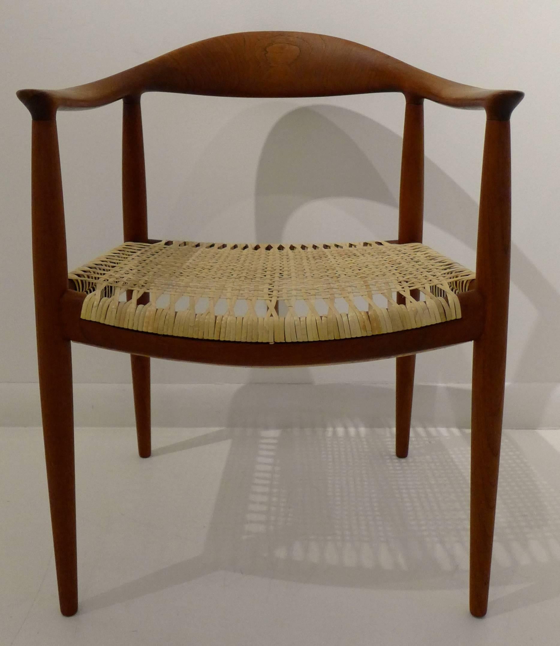 Scandinavian Modern Hans Wegner Set of Six Round Chairs in Teak