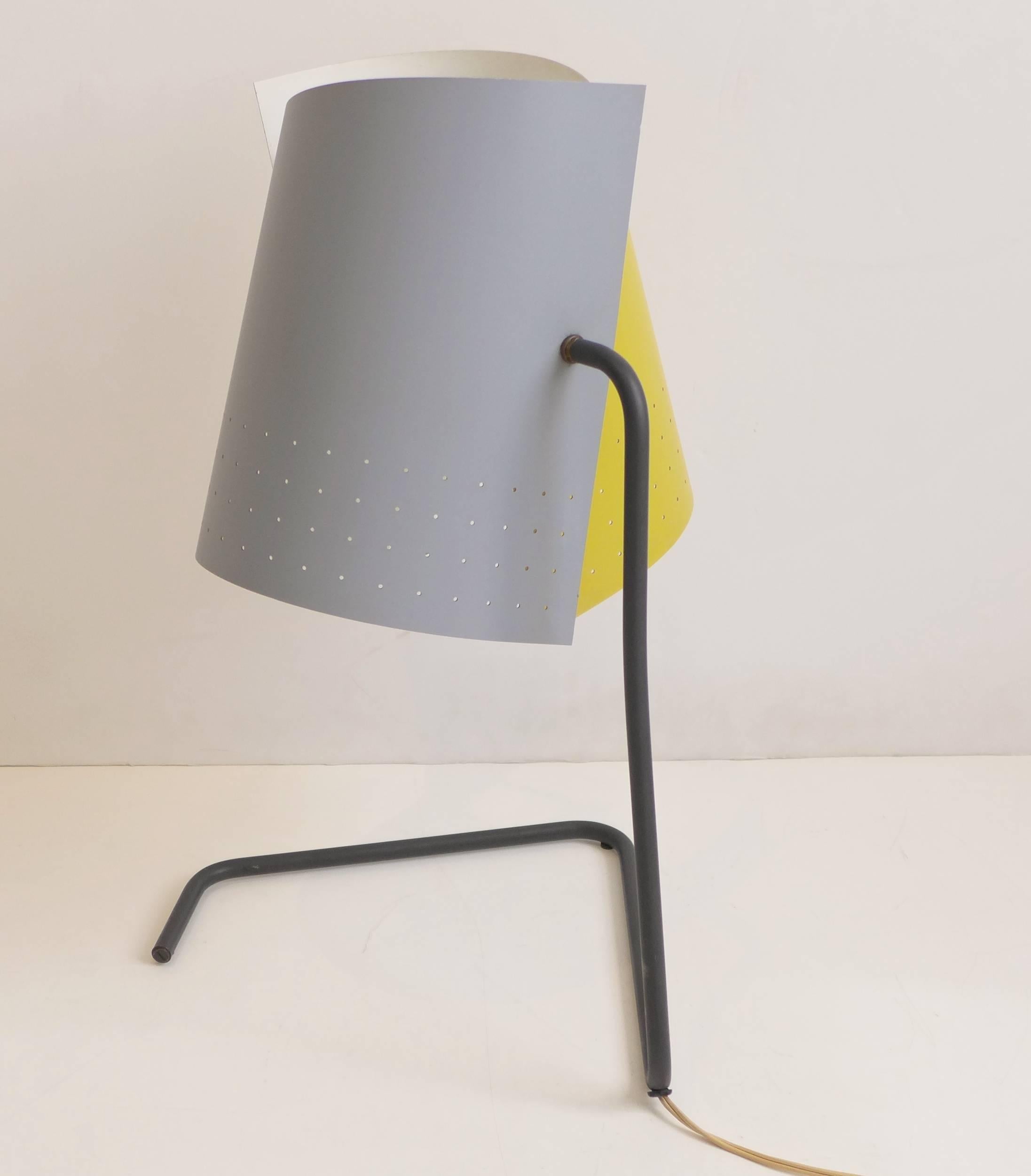 Mid-20th Century Lester Geis Table Lamp for MoMA Competition