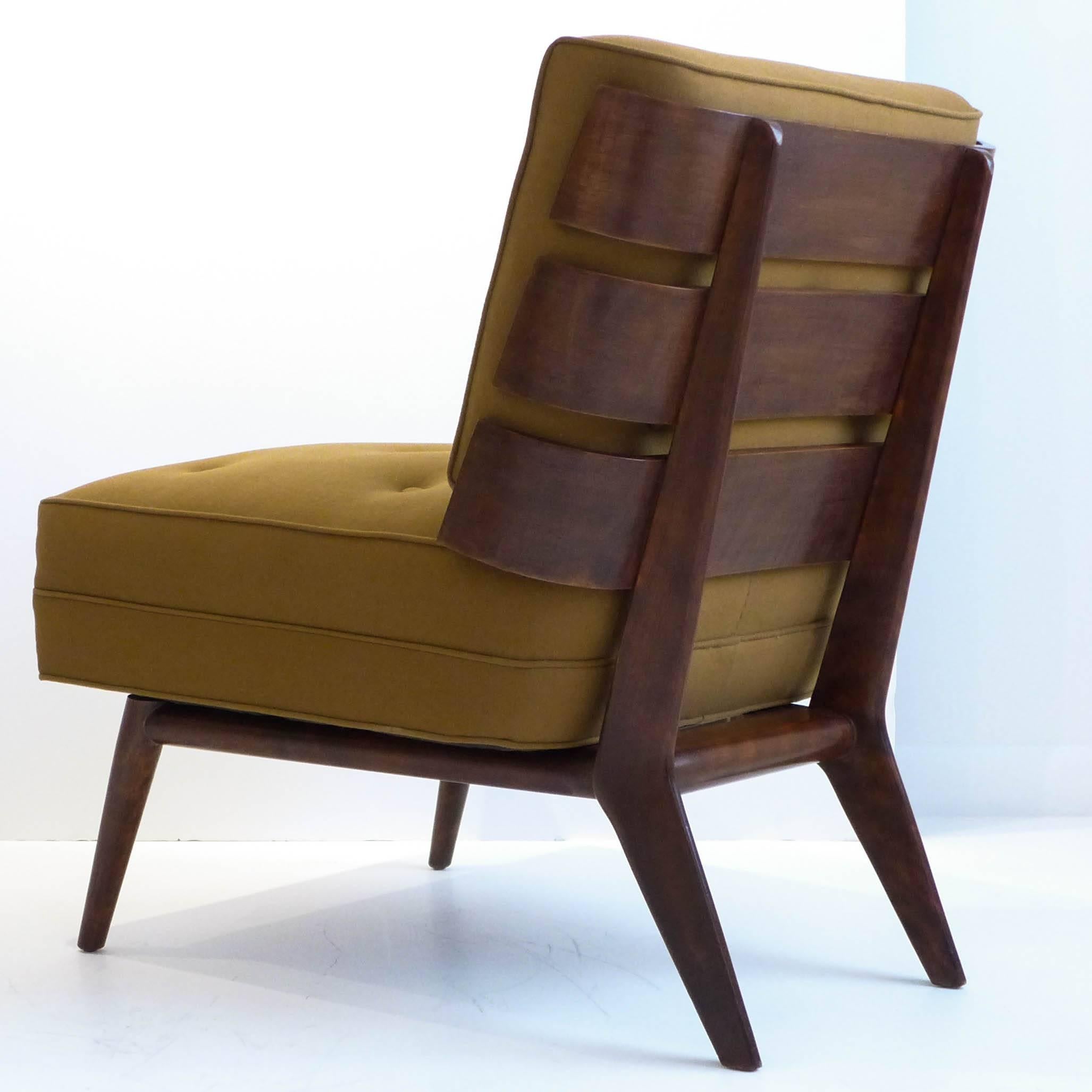 Rare Pair of Robsjohn-Gibbings Slat-Back Lounge Chairs In Excellent Condition In New York, NY