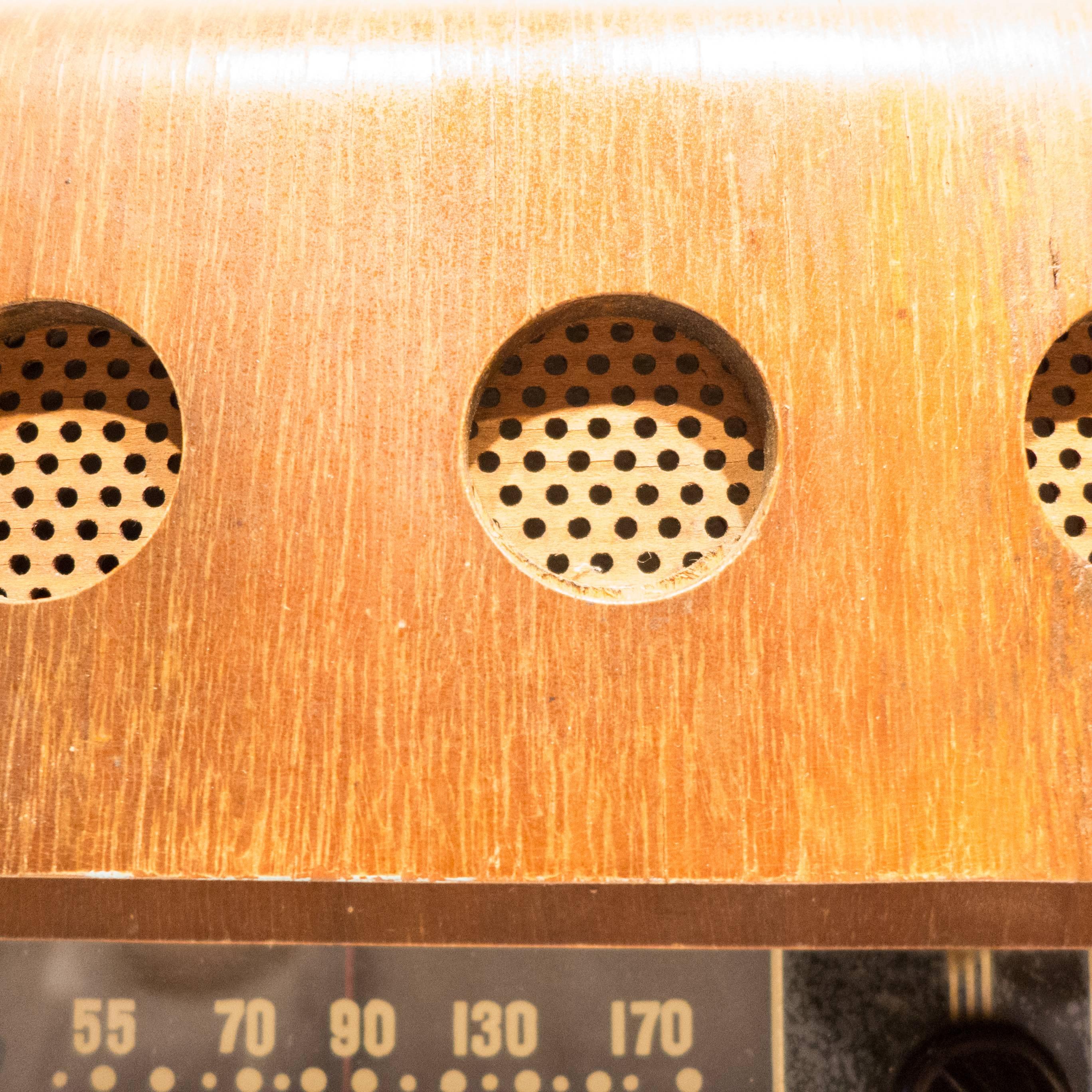 Mid-20th Century Rare Charles and Ray Eames Molded Plywood Radio
