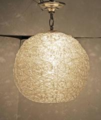 Moderne Lucite Pendant Light Fixture