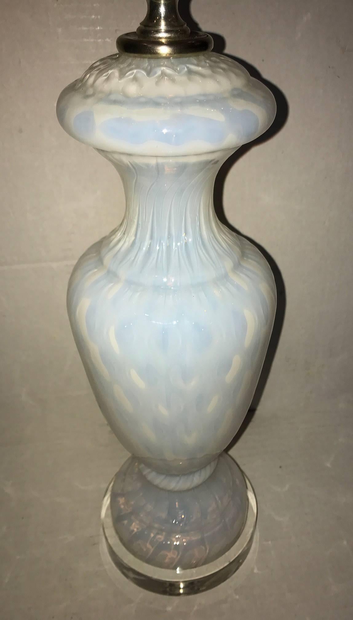 Pair of Opaline Glass Table Lamps In Good Condition For Sale In New York, NY