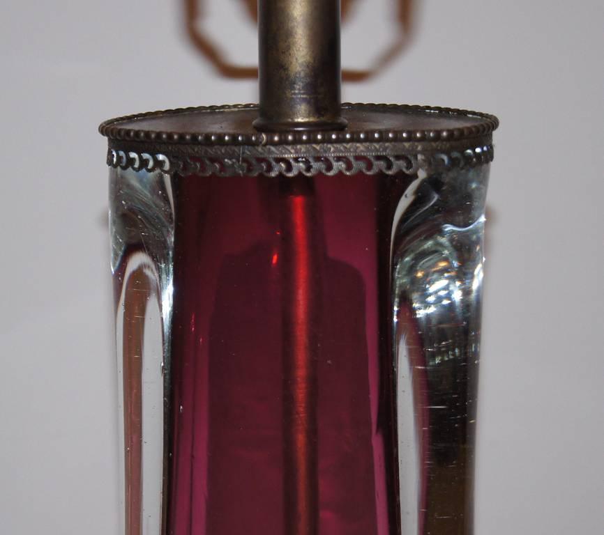 Italian Amethyst Glass Table Lamp In Good Condition In New York, NY