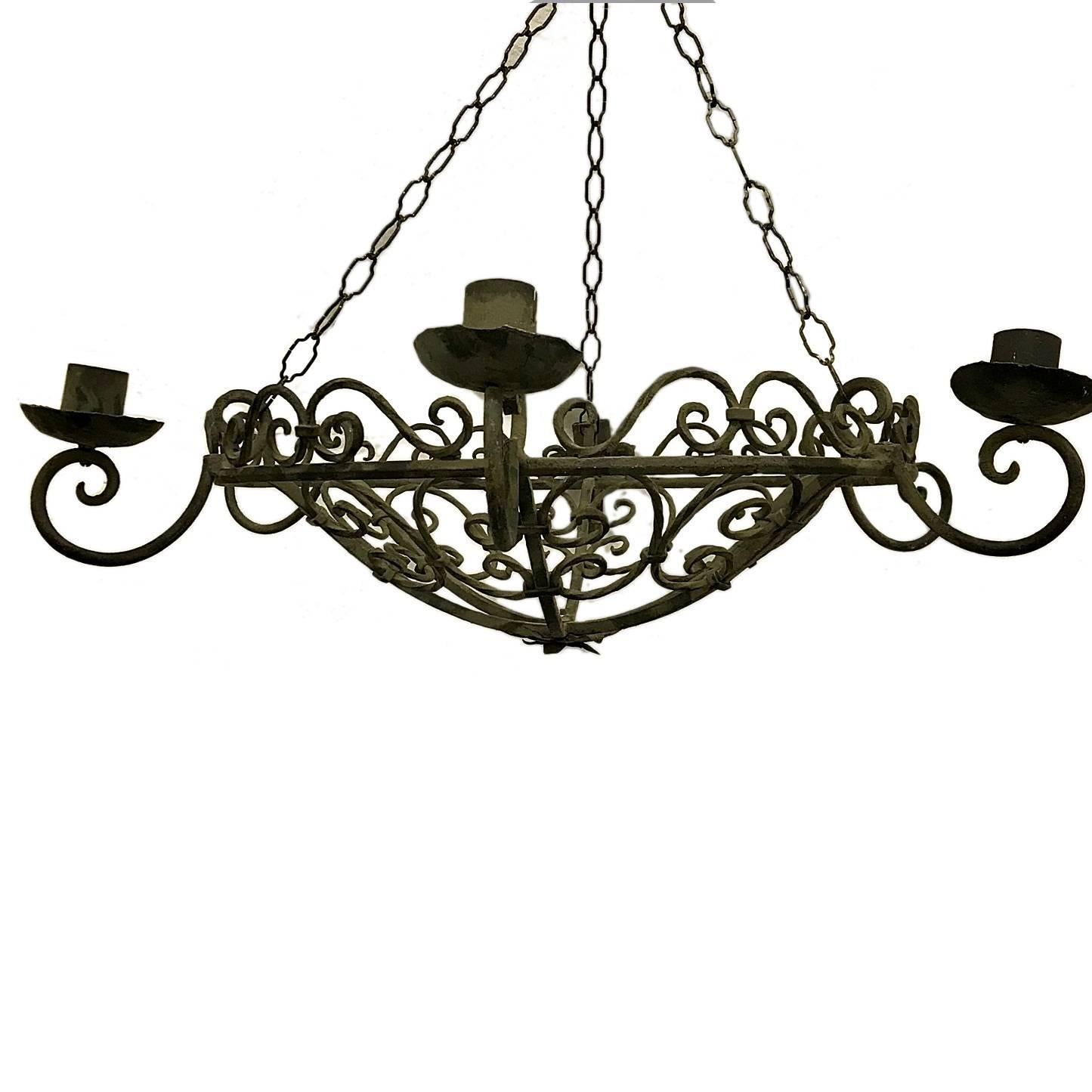 French Wrought Iron Chandelier In Good Condition For Sale In New York, NY