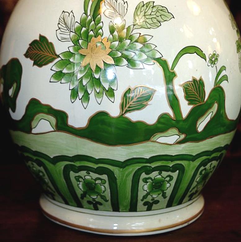 chinoiserie vase green