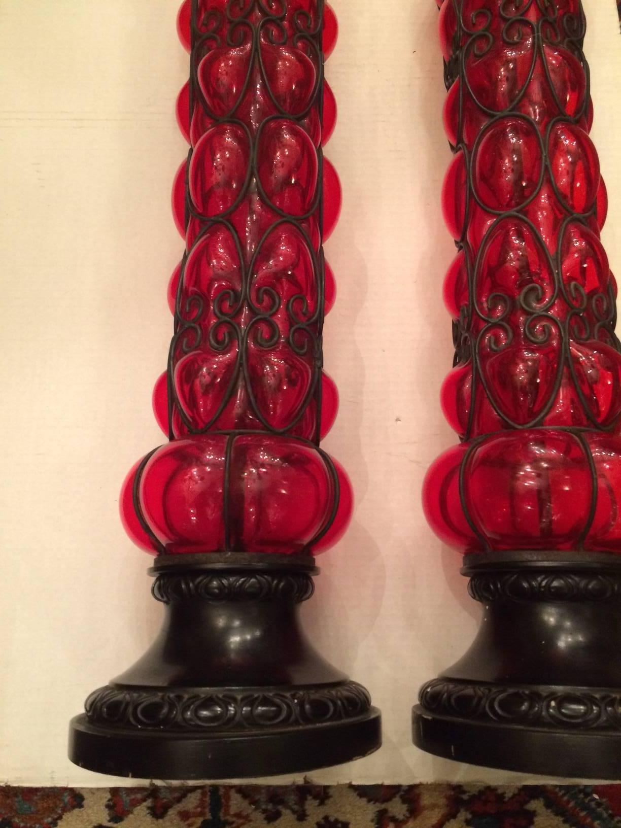Pair of Tall Red Blown Glass Table Lamps In Good Condition For Sale In New York, NY