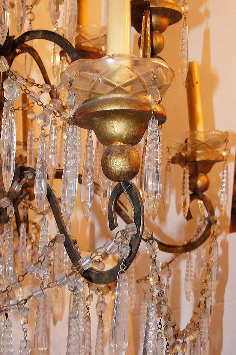 Gilt Metal Chandelier In Excellent Condition For Sale In New York, NY