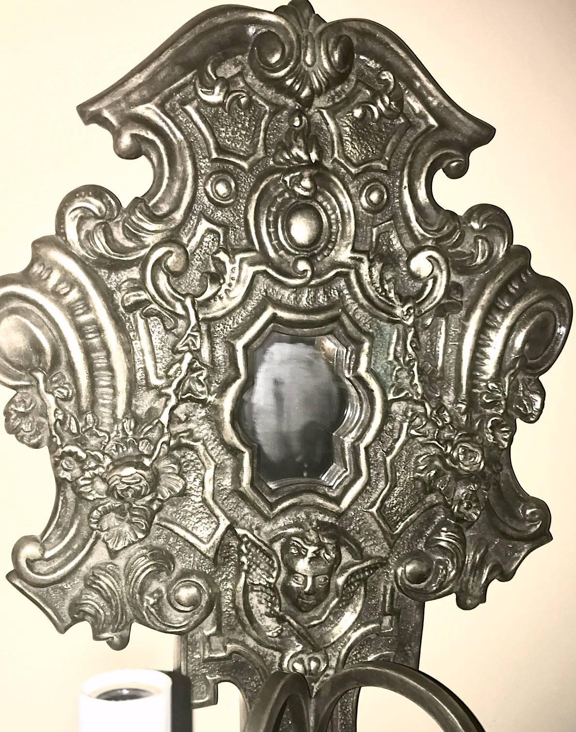 Metà XX secolo Applique italiane placcate in argento in vendita