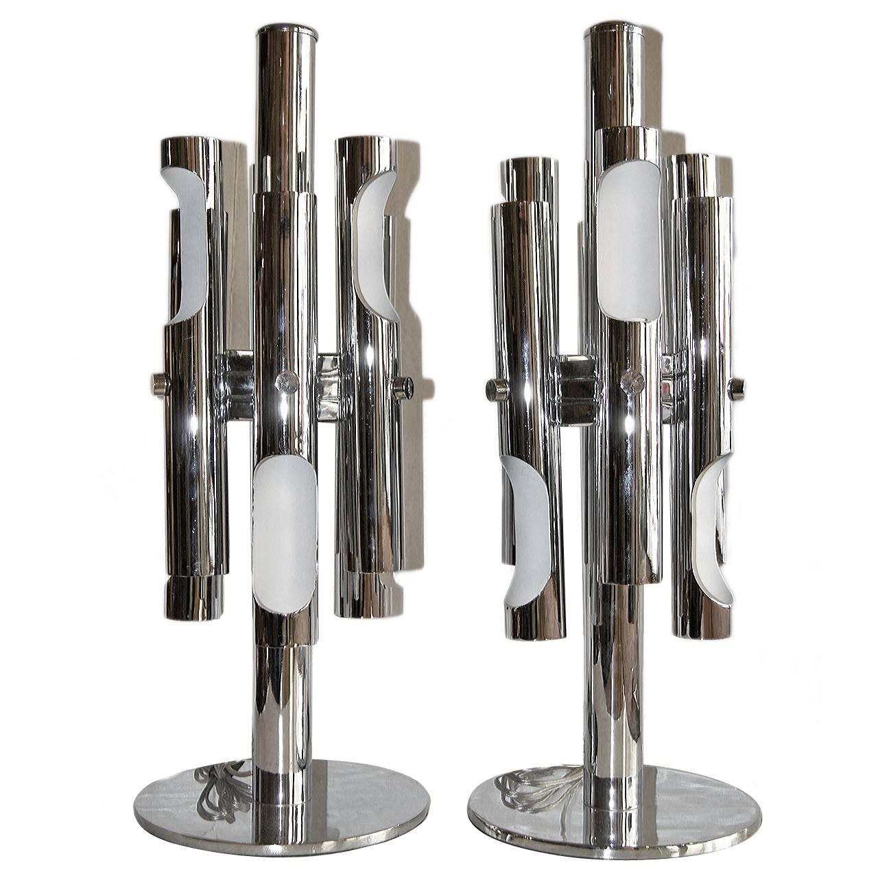 Pair of Moderne Chrome Table Lamps For Sale