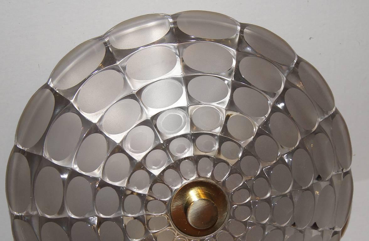 Milieu du XXe siècle Luminaire en verre moulé en vente