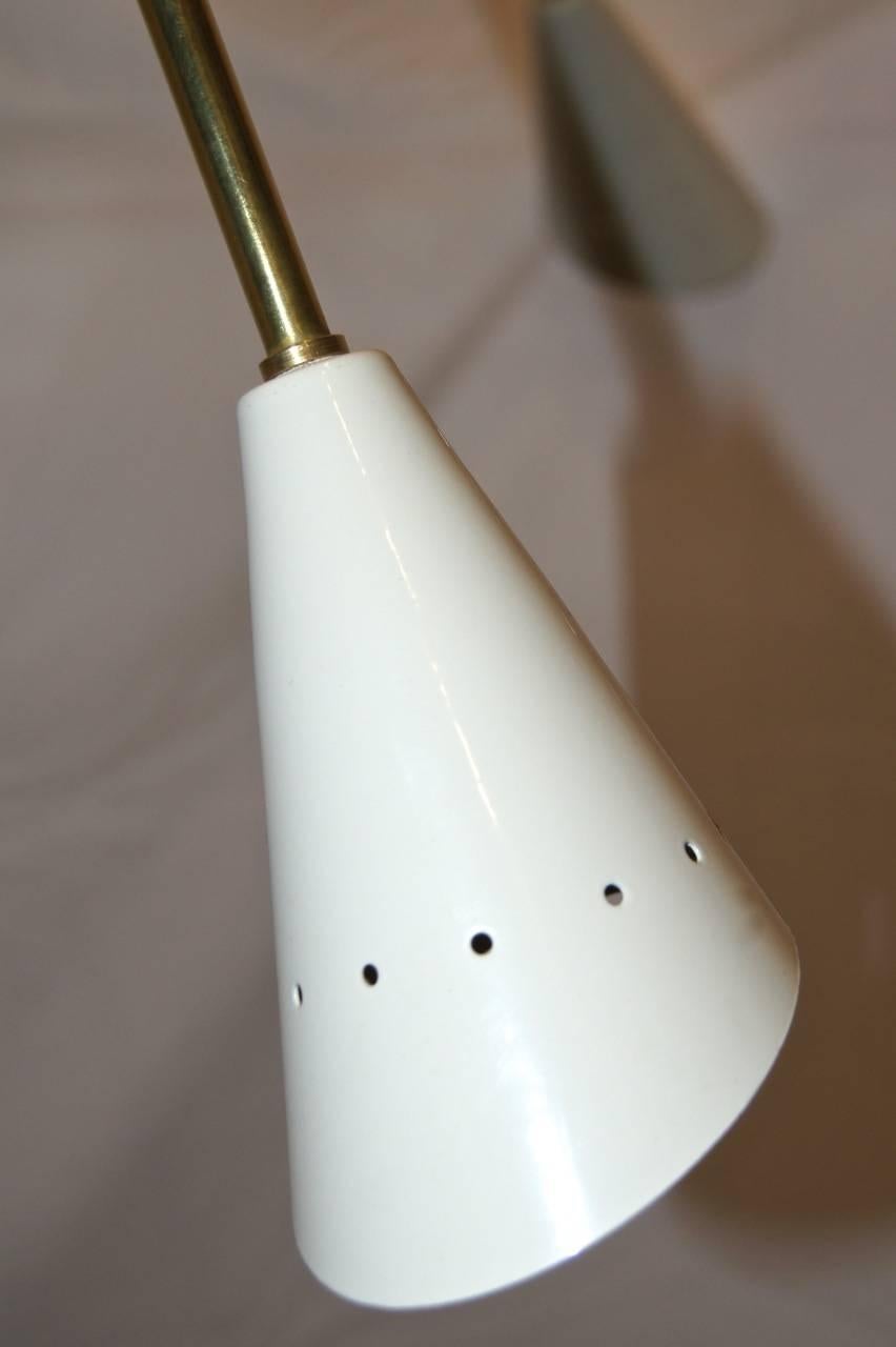 Italiano Lampadario italiano del Medioevo in vendita