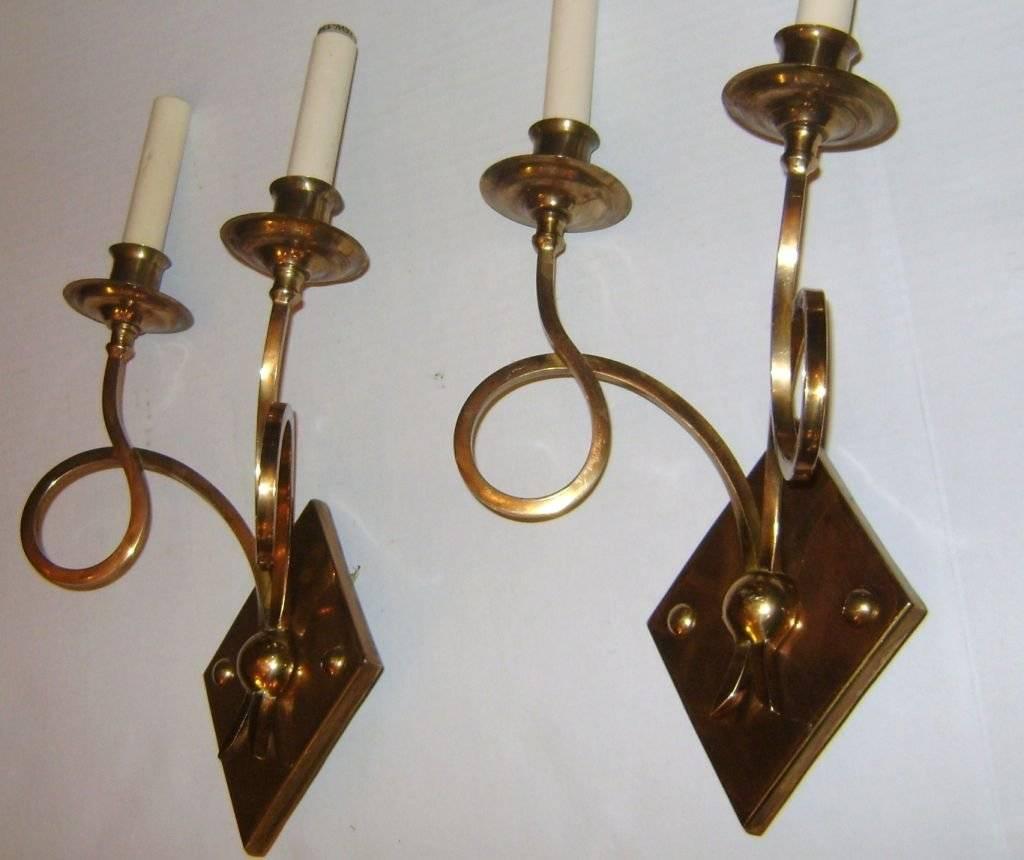 Mid-20th Century Pair of Moderne Gilt Bronze Sconces For Sale