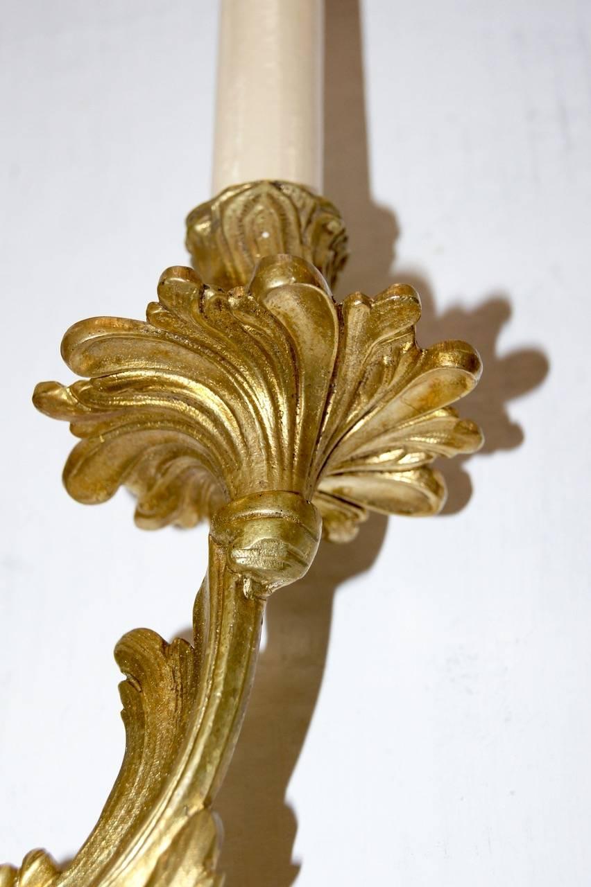 Début du 20ème siècle Appliques à trois lumières en bronze doré français en vente