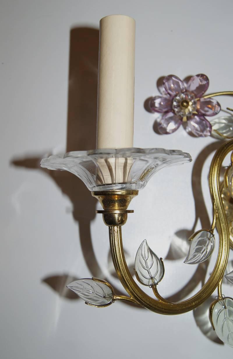 Pair of French Gilt Sconces In Good Condition For Sale In New York, NY