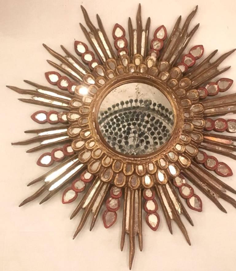 Miroir en bois doré Sunburst Bon état - En vente à New York, NY