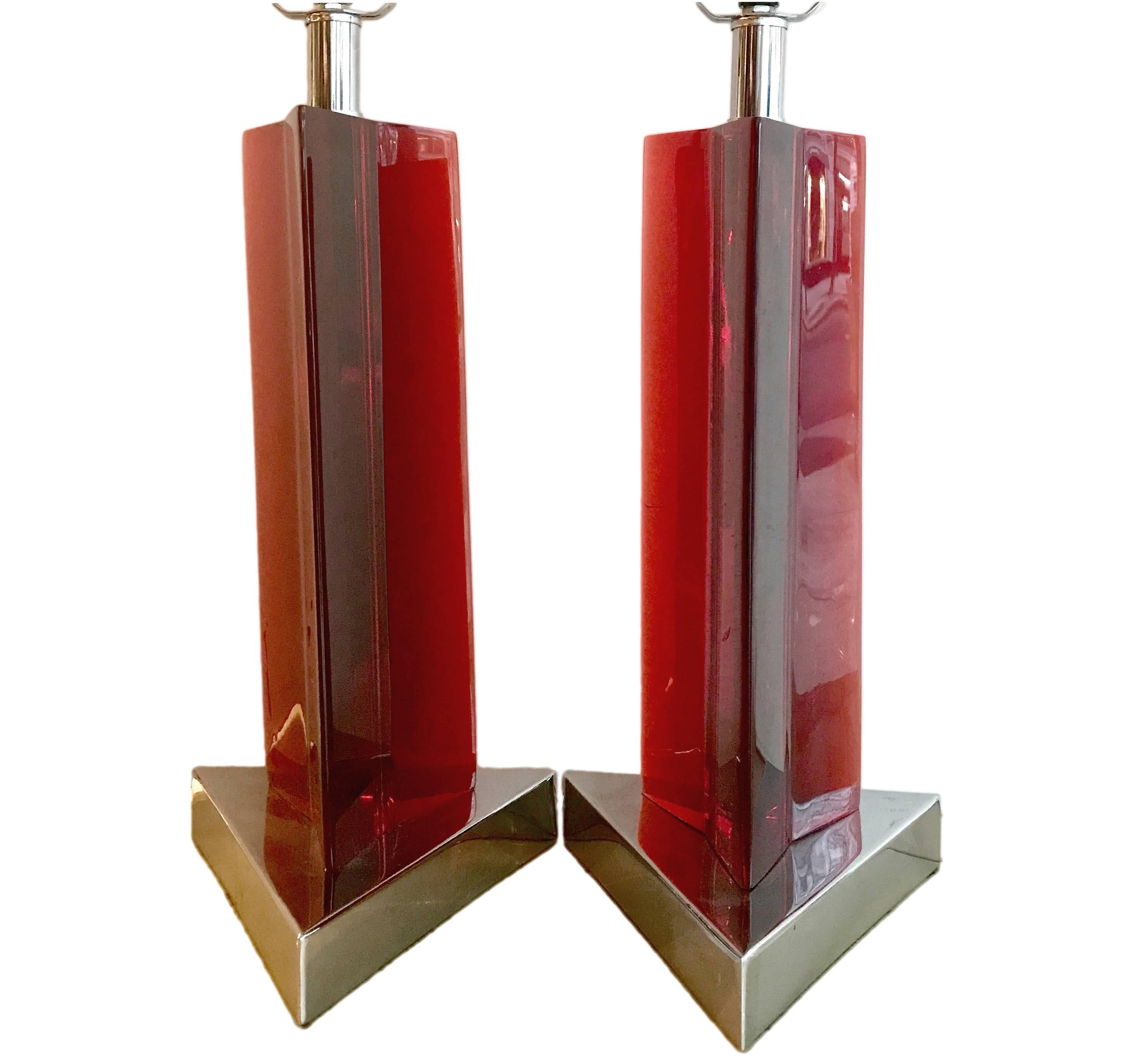 Italian Pair of Red Lucite Table Lamps For Sale
