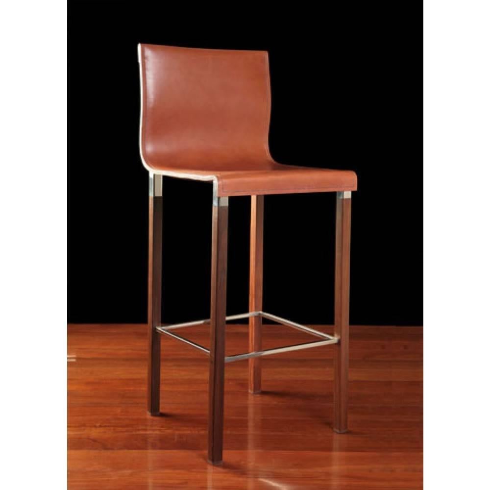Emile Bar Stool In Excellent Condition In Los Angeles, CA